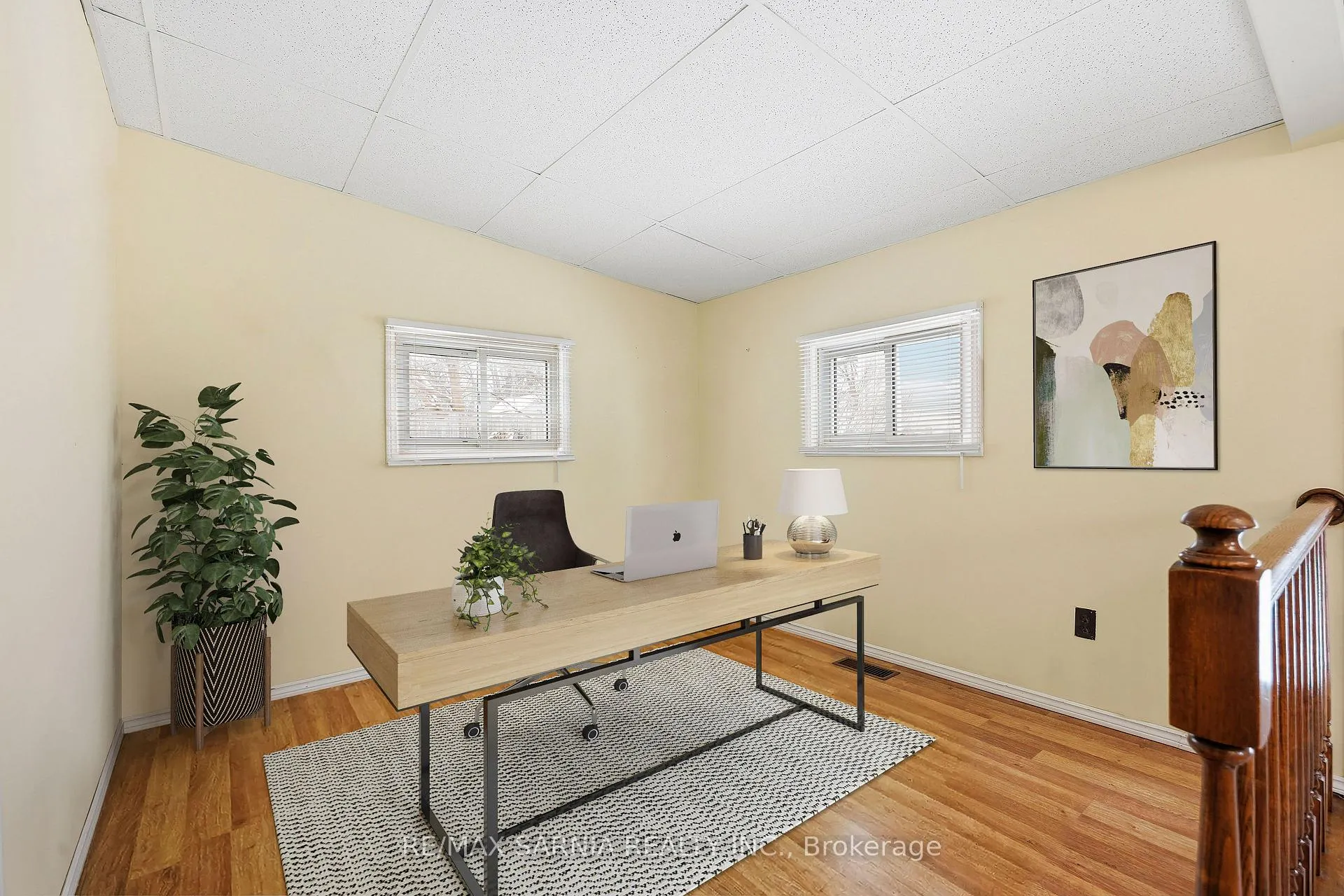 Photo 23 of 216 Vidal Street S, Sarnia — HOMEH