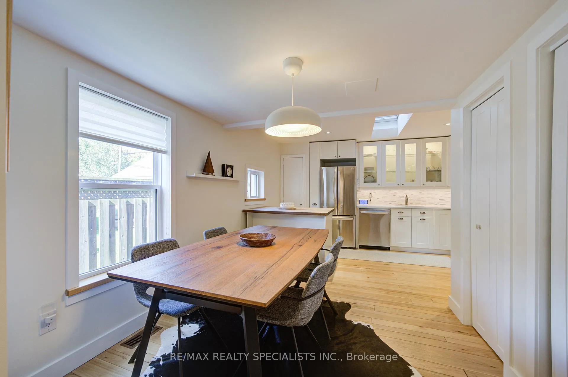 Photo 9 of 9 Grandview Drive, St. Catharines, Port Weller — HOMEH