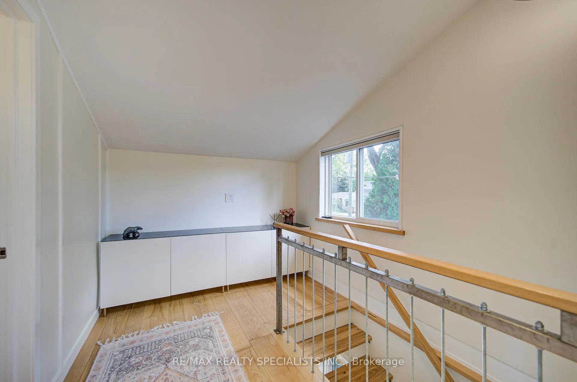 Photo 28 of 9 Grandview Drive, St. Catharines, Port Weller — HOMEH