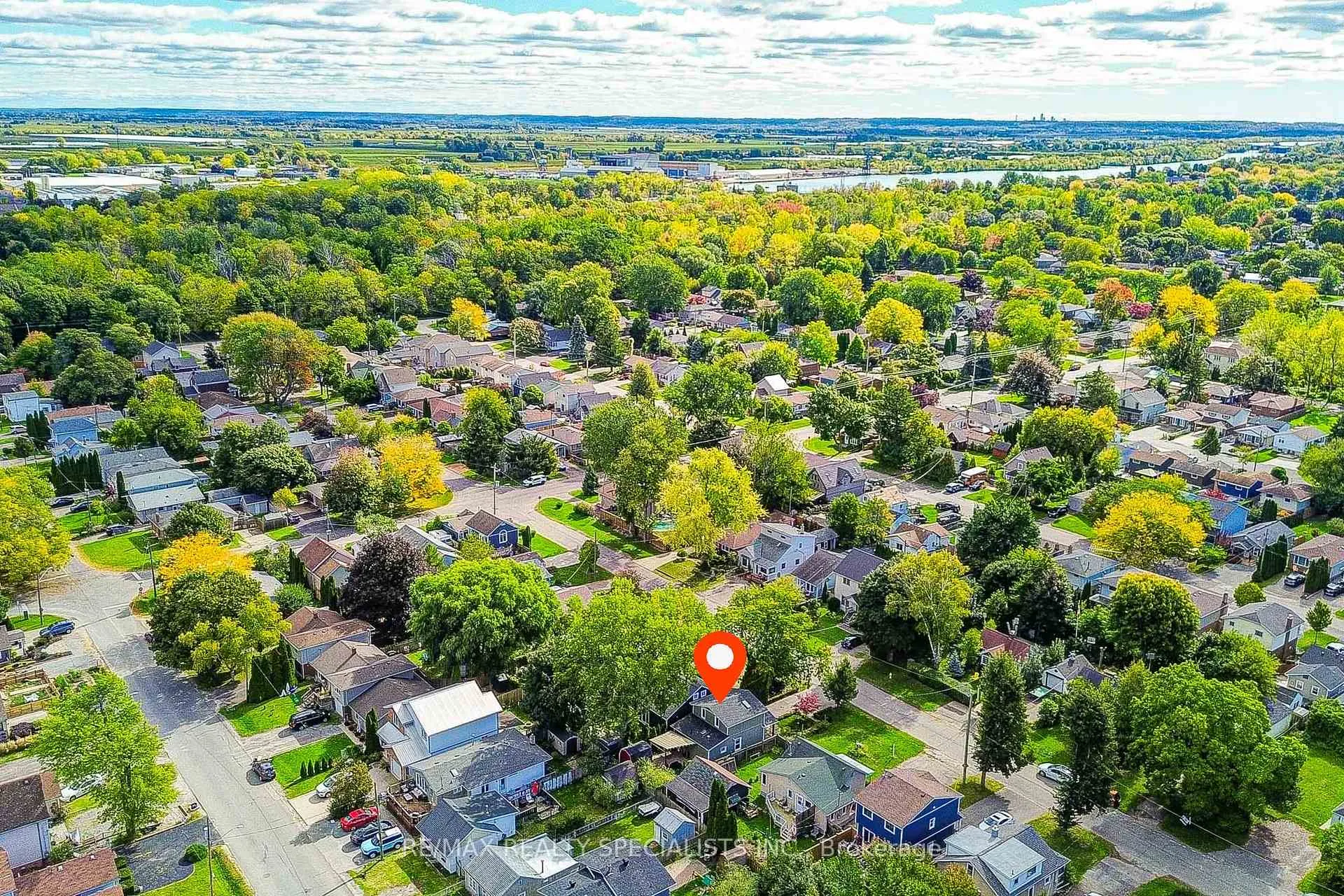 Photo 45 of 9 Grandview Drive, St. Catharines, Port Weller — HOMEH