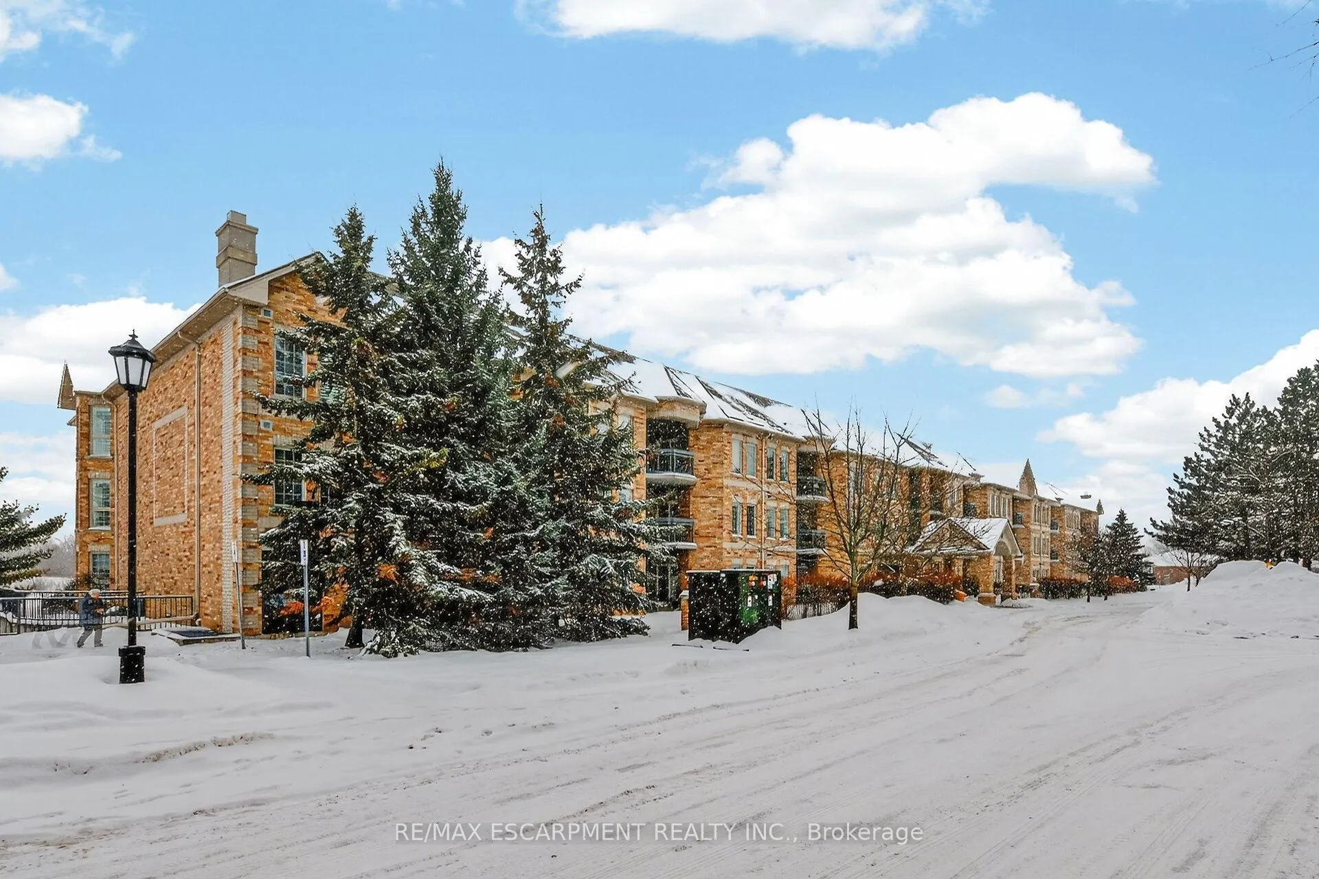 Front of Unit 312, 59 Critzia Drive