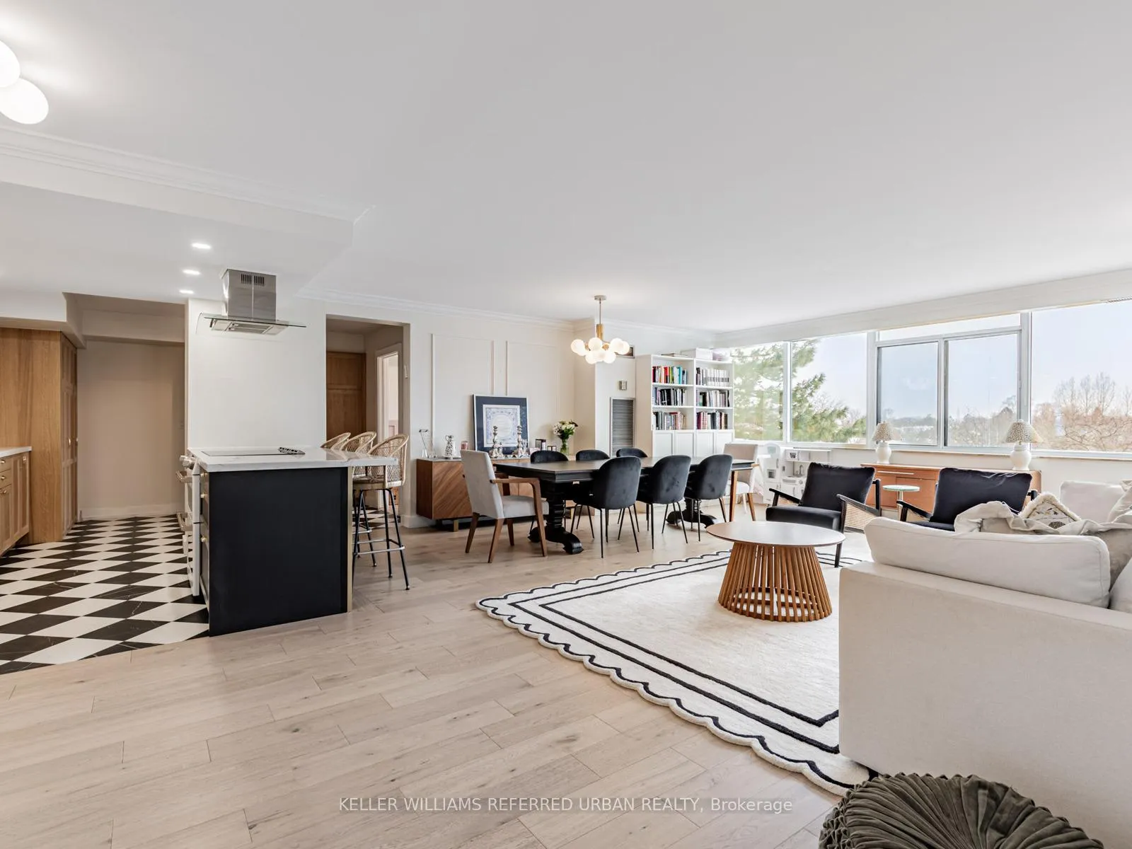 Photo 1 of Unit 412, 3000 Bathurst Street, Toronto, Englemount-Lawrence — HOMEH