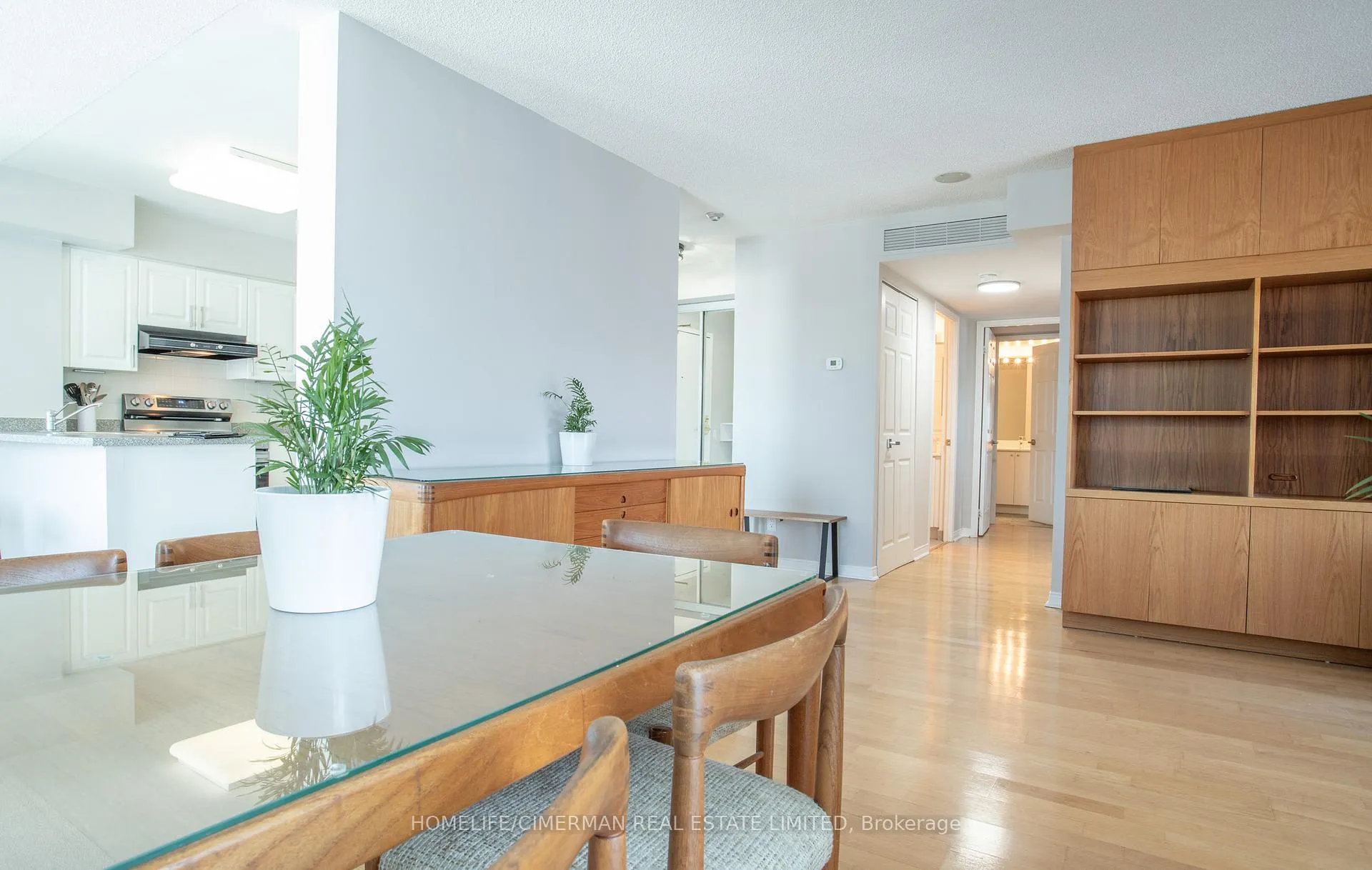Photo 26 of Unit 702, 5 Emerald Lane, Vaughan, Crestwood-Springfarm-Yorkhill — HOMEH