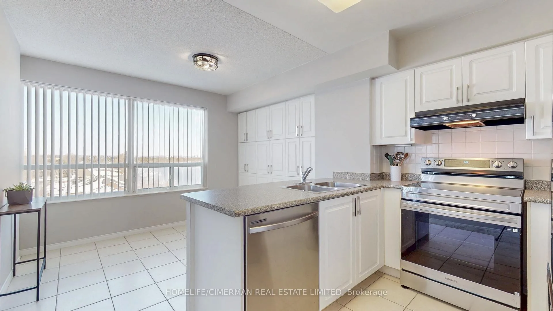 Photo 32 of Unit 702, 5 Emerald Lane, Vaughan, Crestwood-Springfarm-Yorkhill — HOMEH