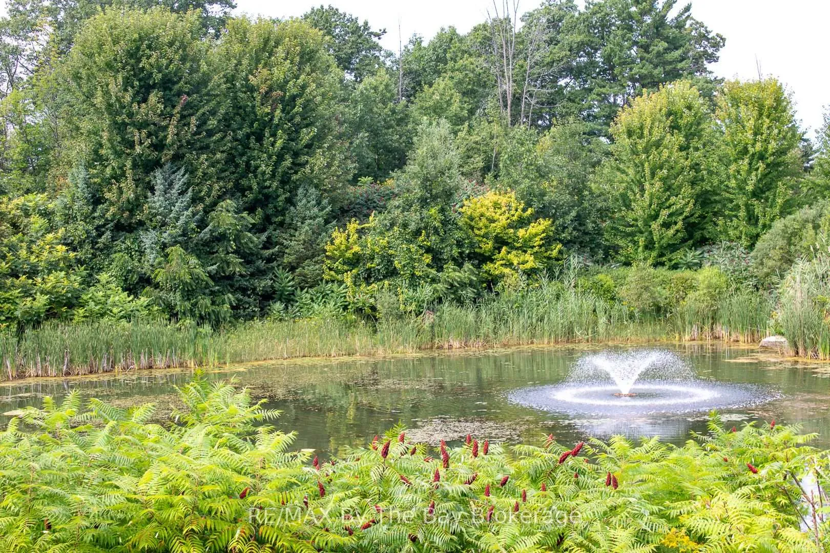 Photo 25 of 18 Little River Crossing, Wasaga Beach — HOMEH