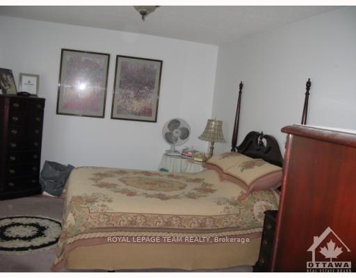 Photo 6 of 3466 Wyman Crescent, Ottawa, Windsor Park Village — HOMEH