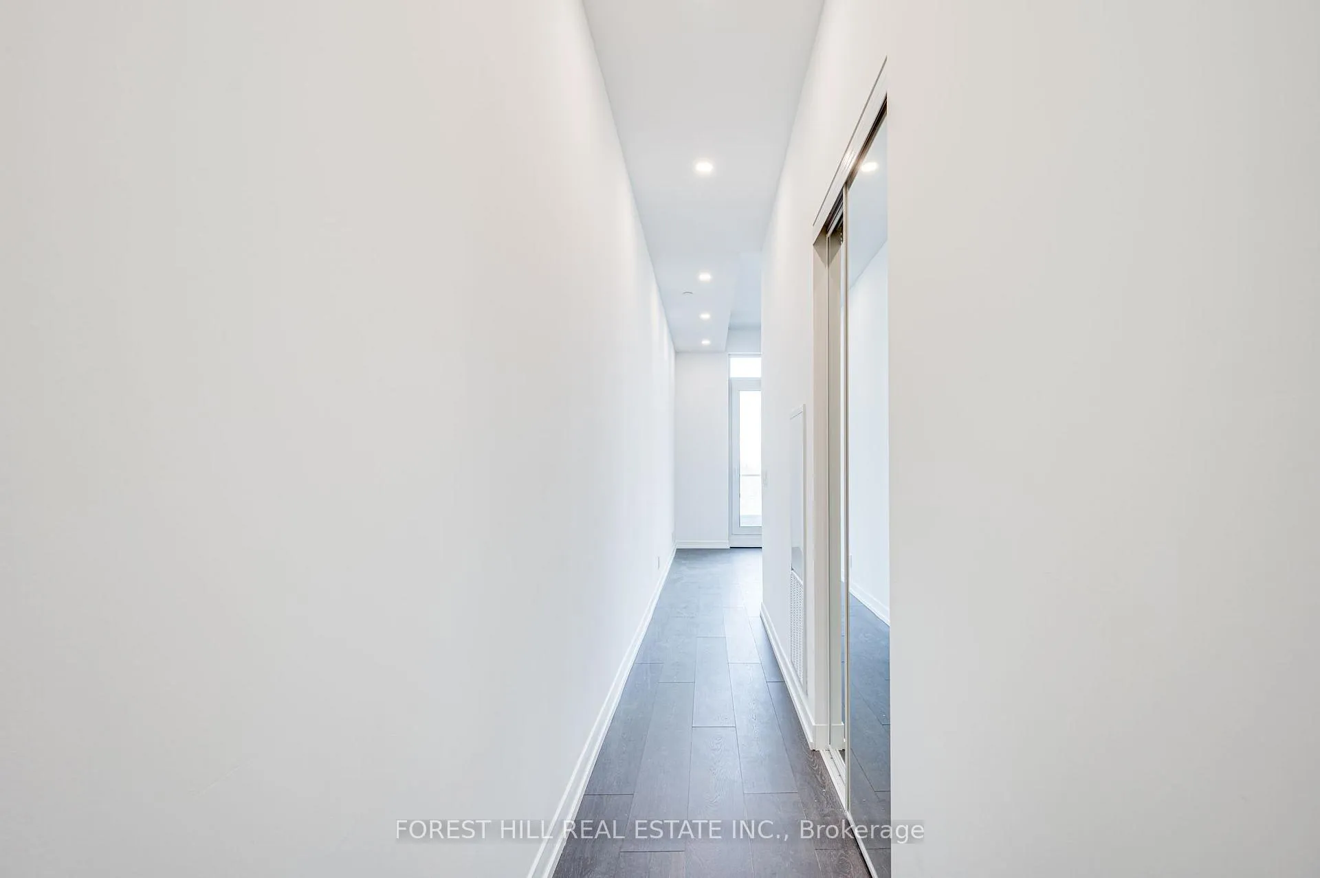 Photo 10 of Unit 926, 2020 Bathurst Street, Toronto, Humewood-Cedarvale — HOMEH