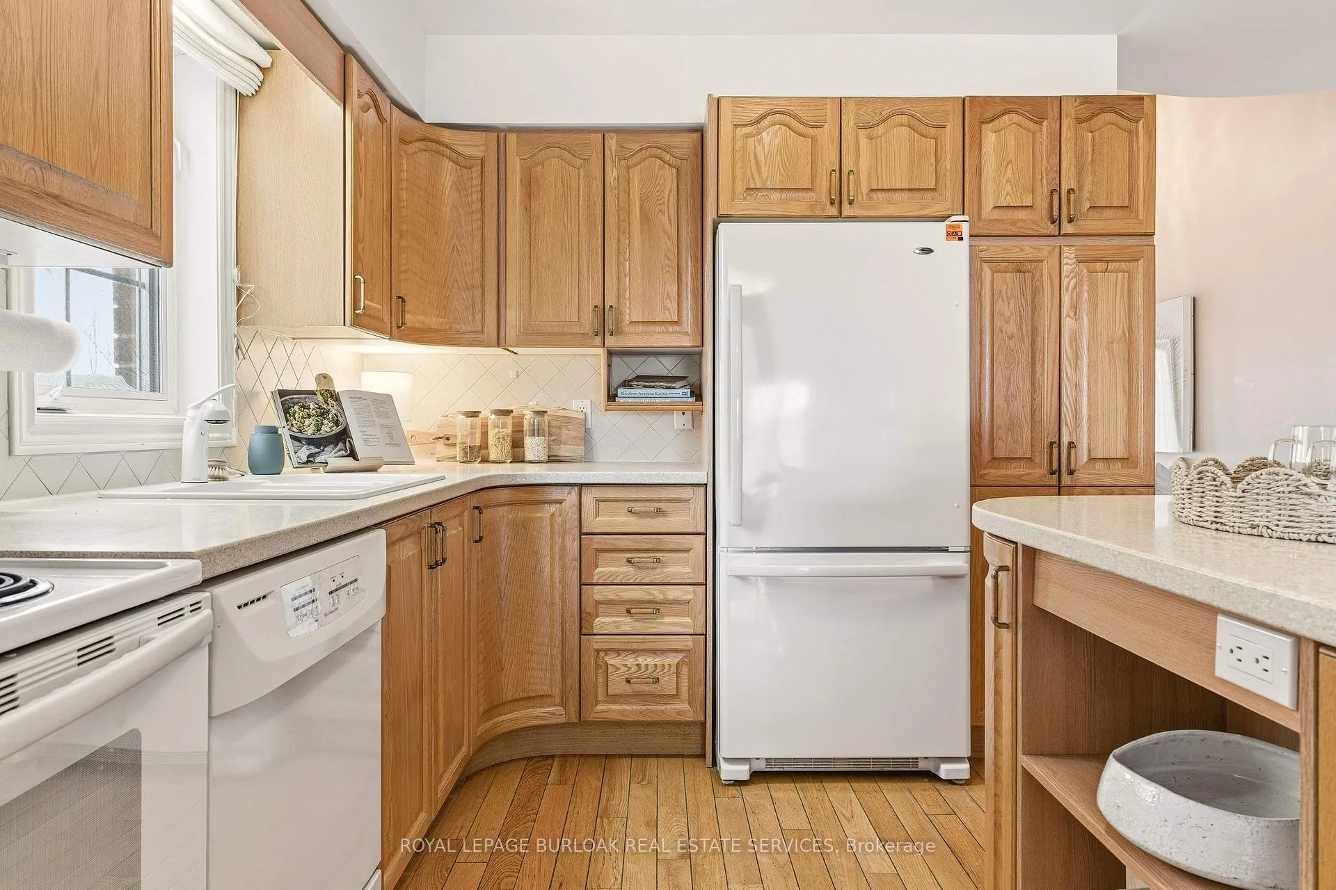 Photo 14 of Unit 30, 47 Main Street N, Hamilton, Waterdown — HOMEH