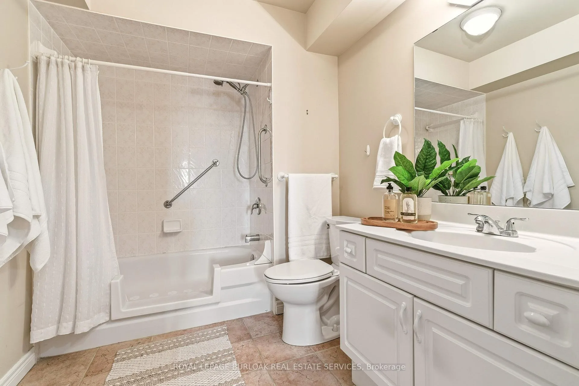 Photo 26 of Unit 30, 47 Main Street N, Hamilton, Waterdown — HOMEH