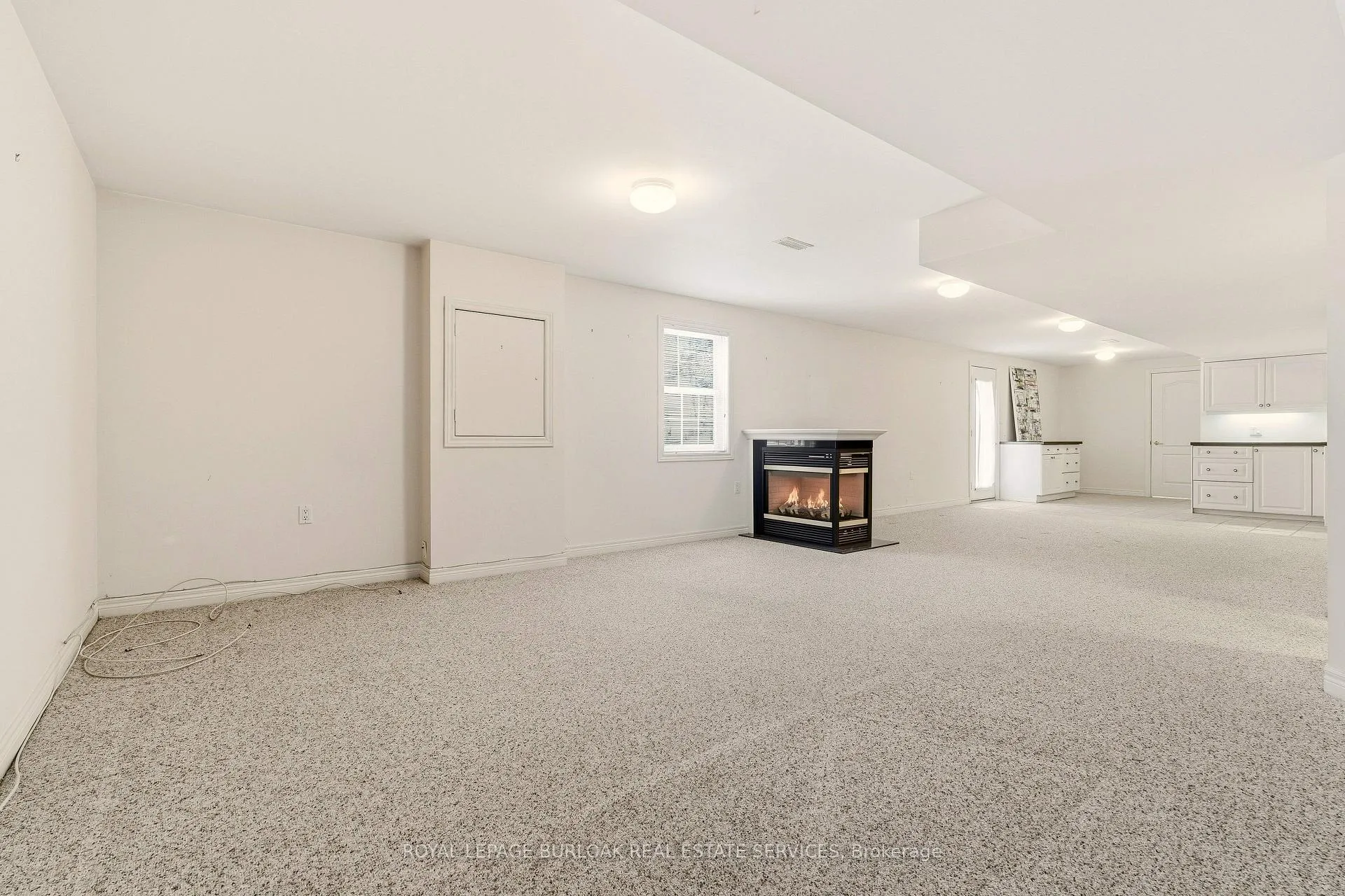Photo 37 of Unit 30, 47 Main Street N, Hamilton, Waterdown — HOMEH