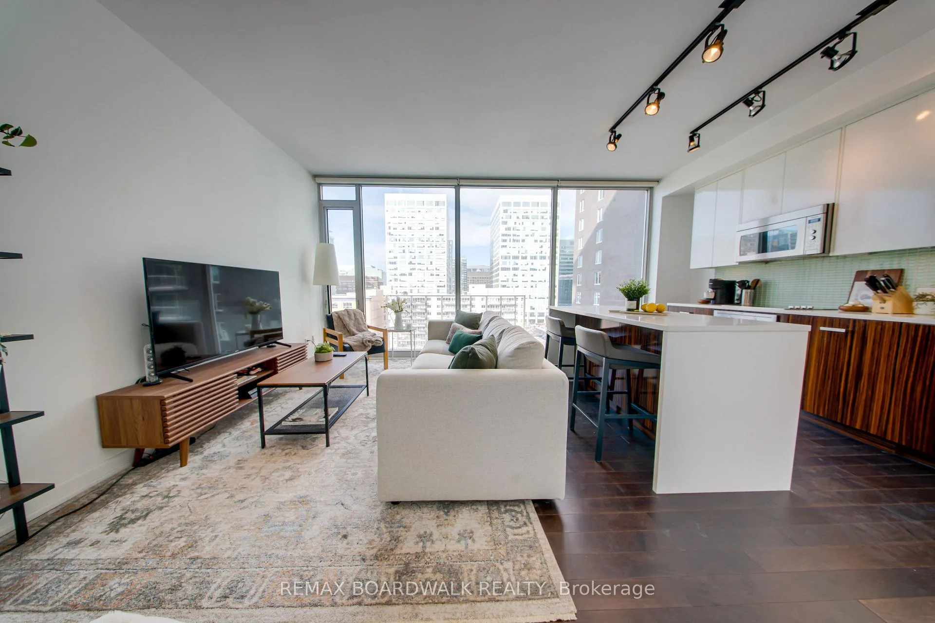 Photo 22 of Unit 803, 300 Lisgar Street, Ottawa, Ottawa Centre — HOMEH