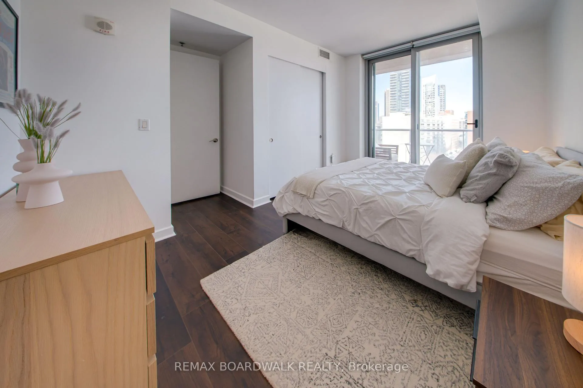 Photo 31 of Unit 803, 300 Lisgar Street, Ottawa, Ottawa Centre — HOMEH