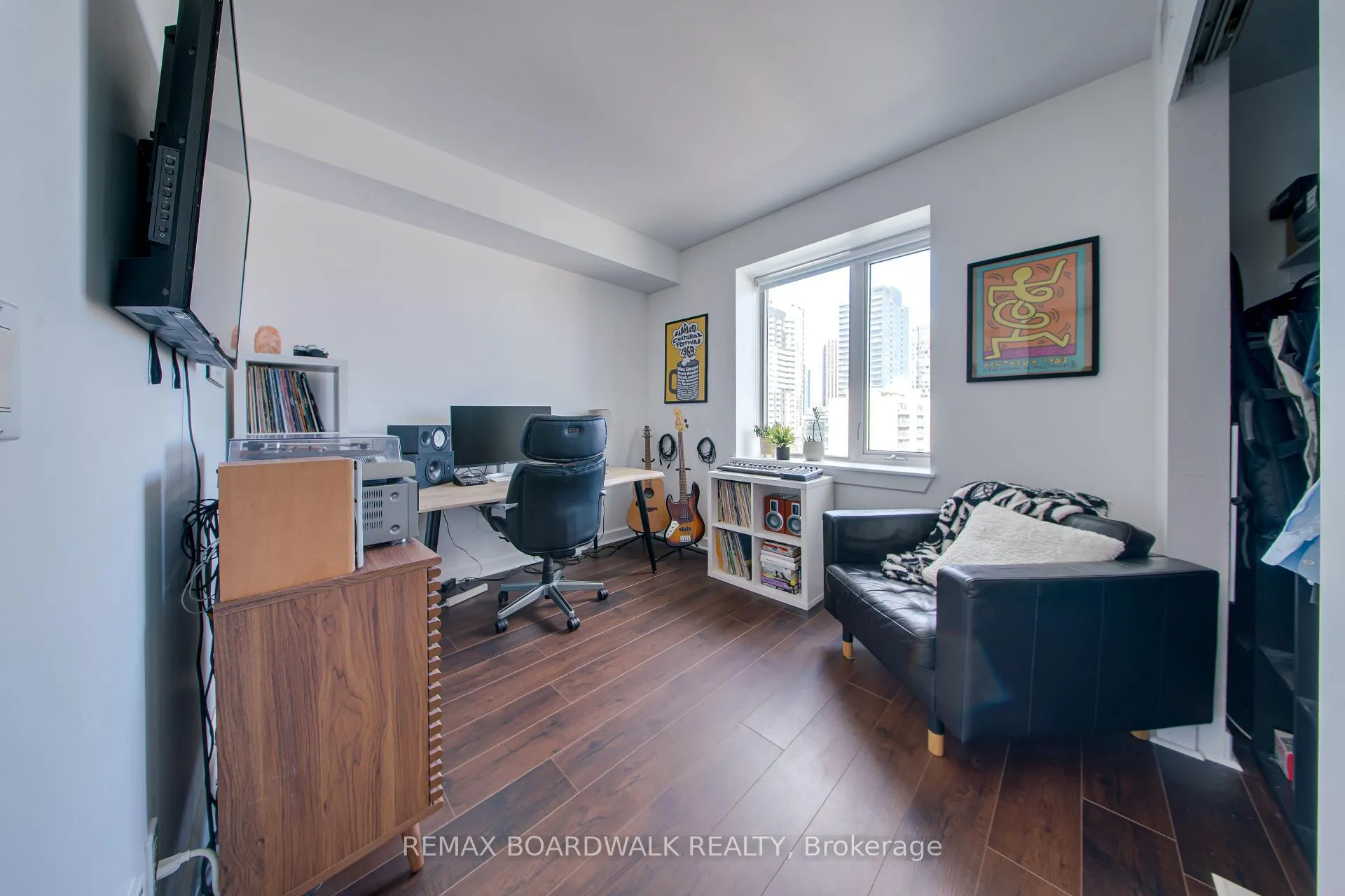 Photo 33 of Unit 803, 300 Lisgar Street, Ottawa, Ottawa Centre — HOMEH
