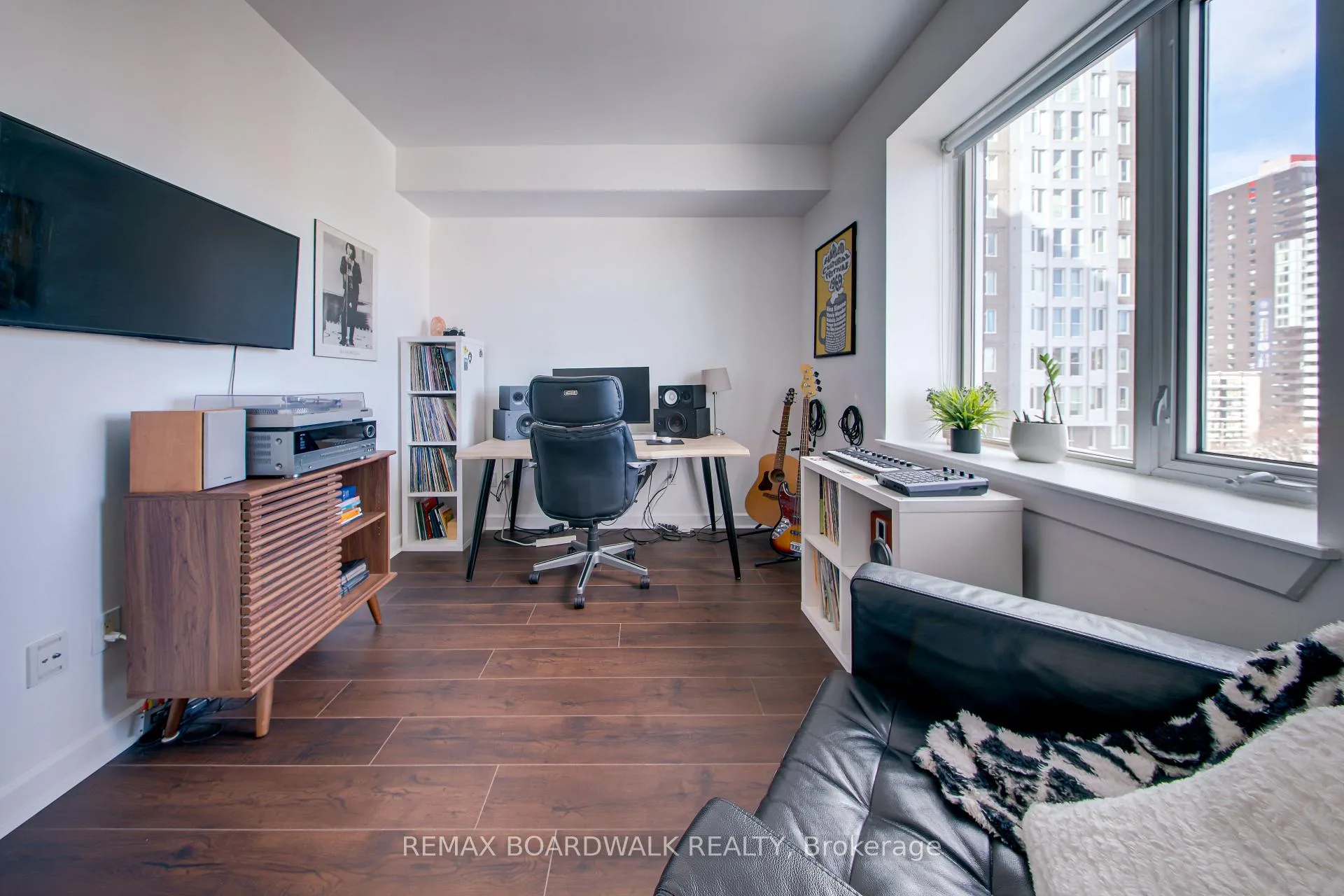 Photo 34 of Unit 803, 300 Lisgar Street, Ottawa, Ottawa Centre — HOMEH