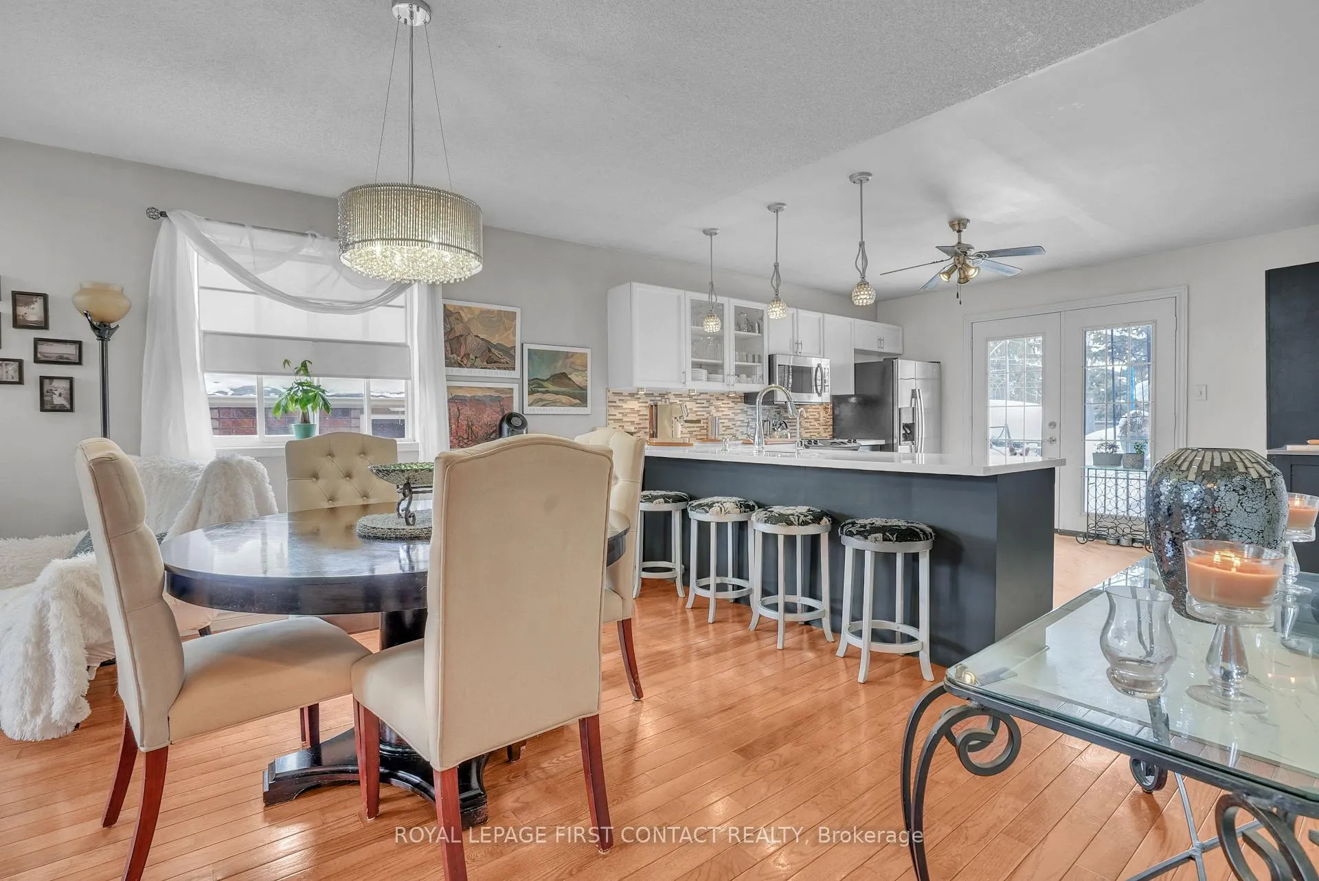 Photo 7 of 28 Hewitt Place, Barrie, Georgian Drive — HOMEH