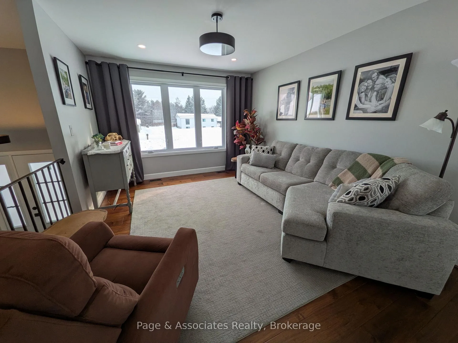 Photo 5 of 547 Dutrisac Road, West Nipissing, Sturgeon Falls — HOMEH