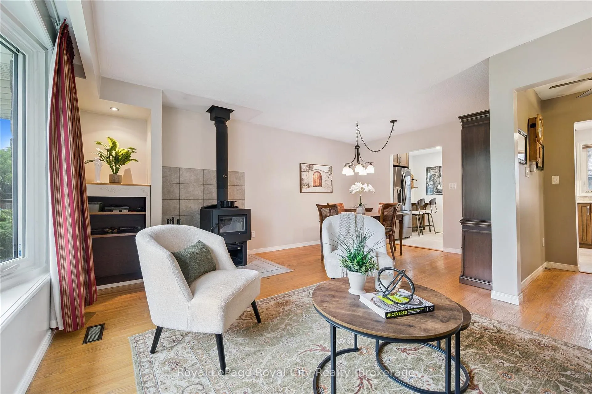 Photo 14 of 47 Argyle Drive, Guelph, Dovercliffe Park/Old University — HOMEH