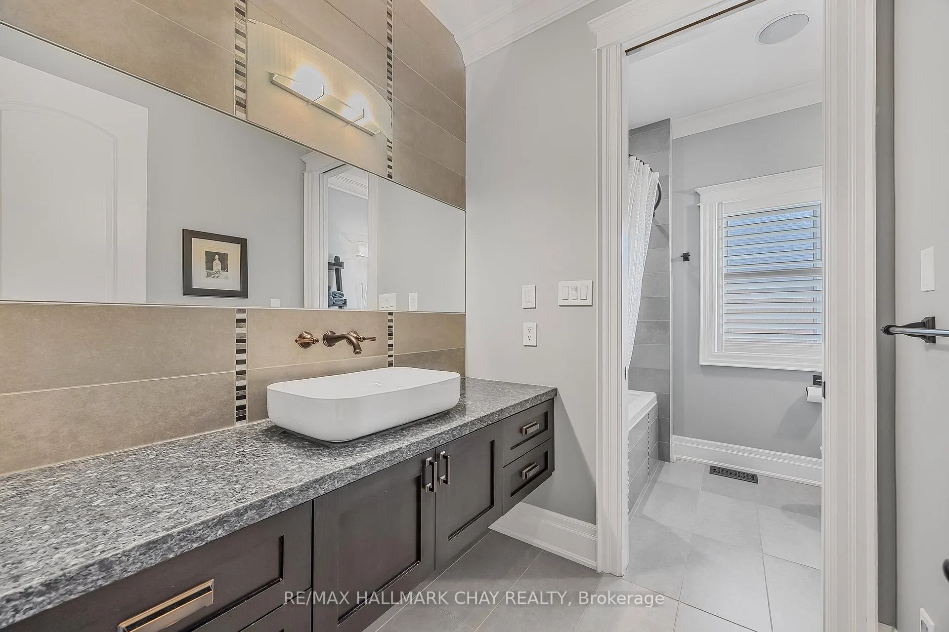 Photo 22 of 36 Lilac Lane, Springwater, Midhurst — HOMEH