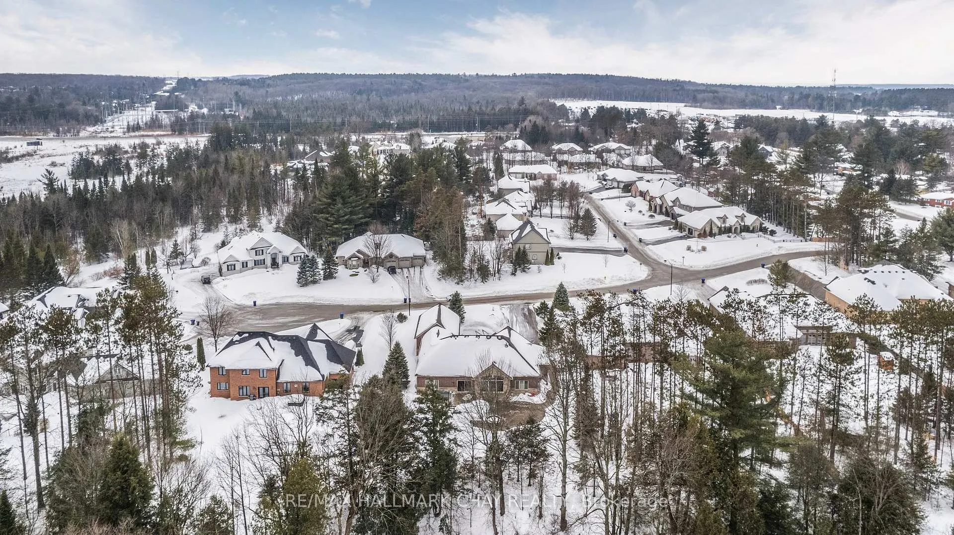 Photo 44 of 36 Lilac Lane, Springwater, Midhurst — HOMEH