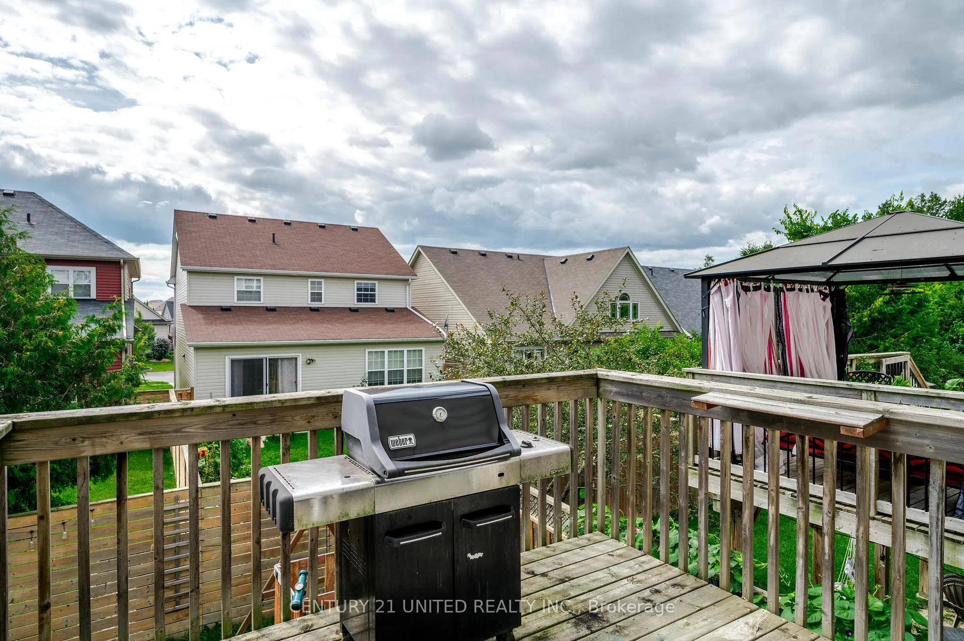 Photo 14 of 194 Bowen Drive, Peterborough, Northcrest Ward 5 — HOMEH