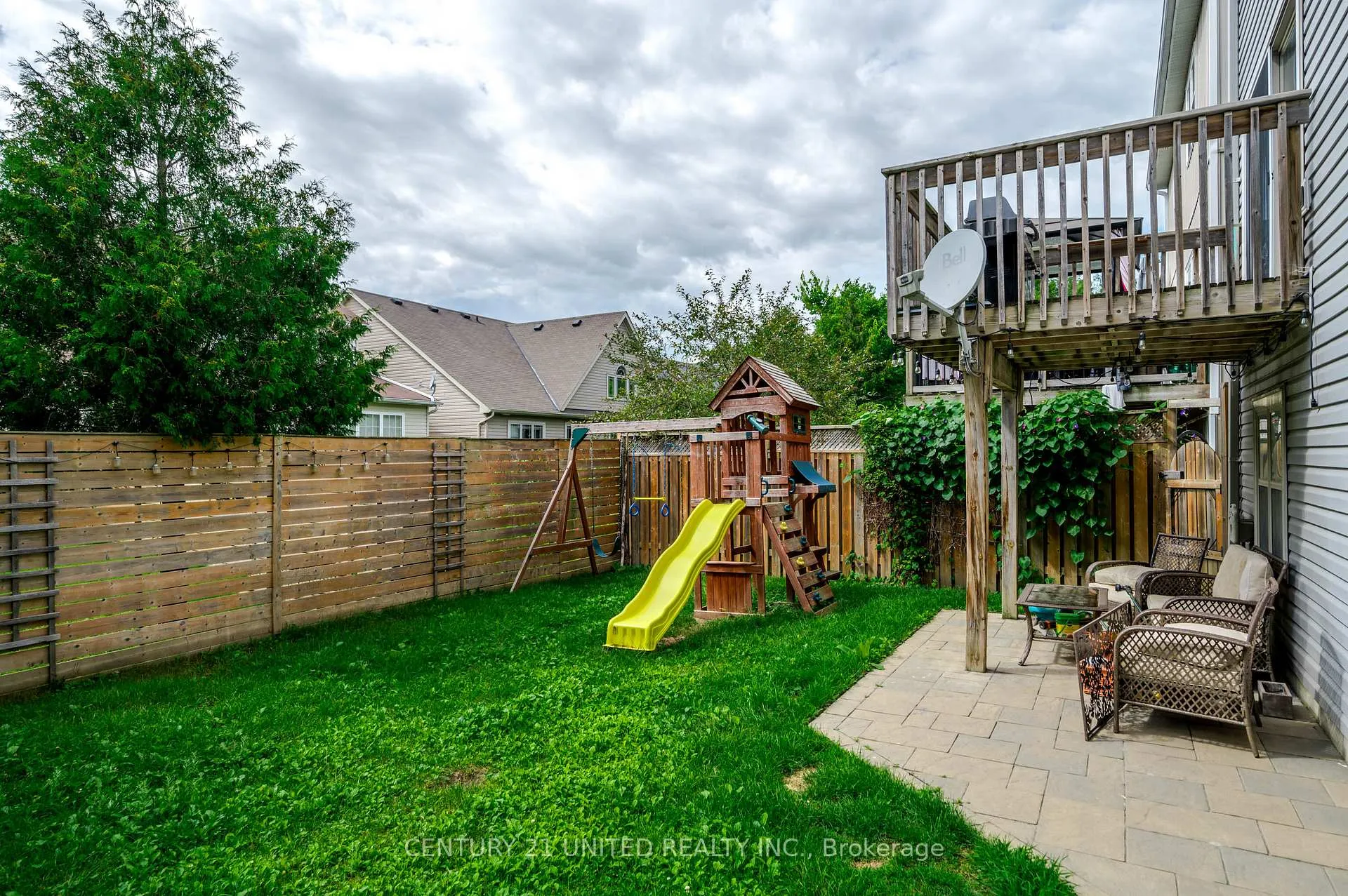 Photo 36 of 194 Bowen Drive, Peterborough, Northcrest Ward 5 — HOMEH