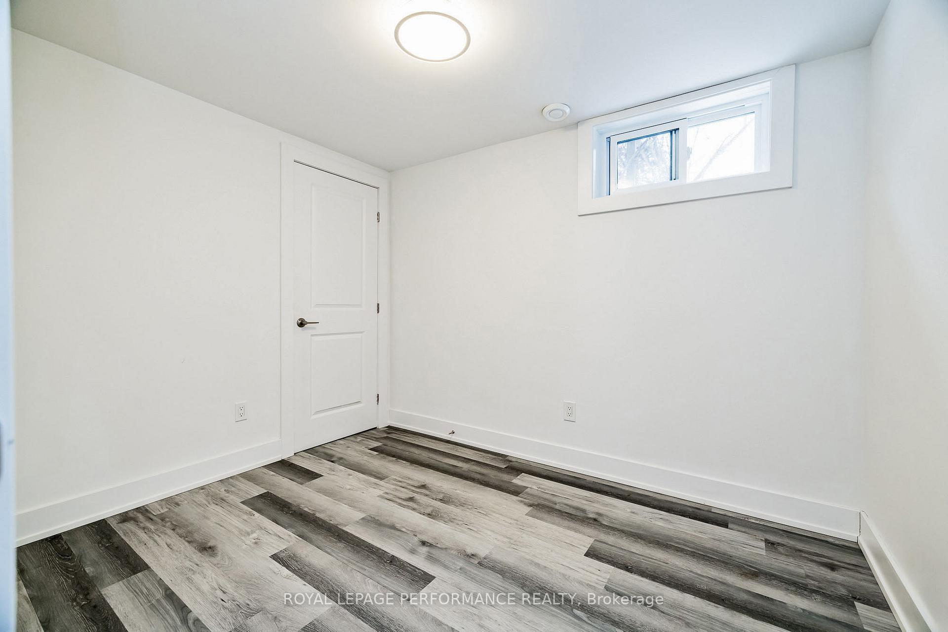 Photo 18 of 36B Largo Crescent, Ottawa, Meadowlands/Crestview — HOMEH