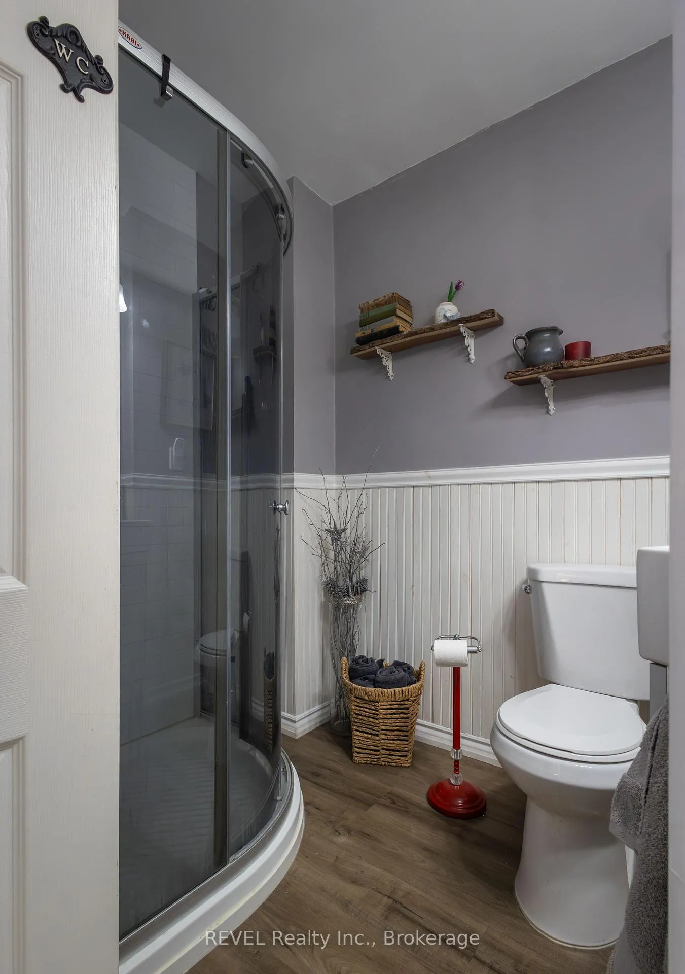 Photo 15 of 16 York Street, St. Catharines, Downtown — HOMEH