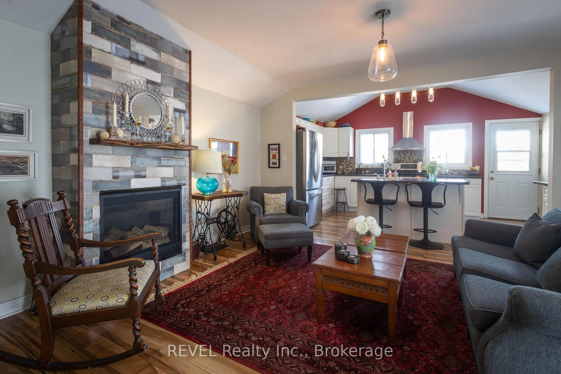 Photo 19 of 16 York Street, St. Catharines, Downtown — HOMEH