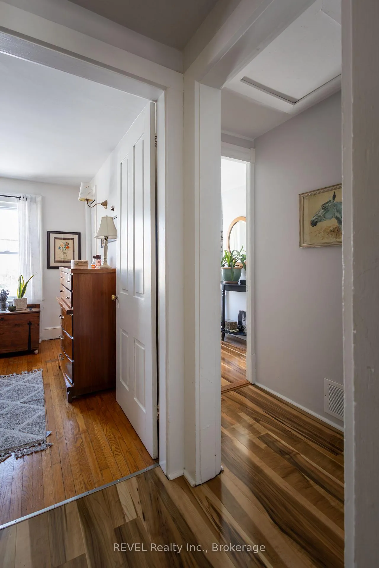 Photo 28 of 16 York Street, St. Catharines, Downtown — HOMEH