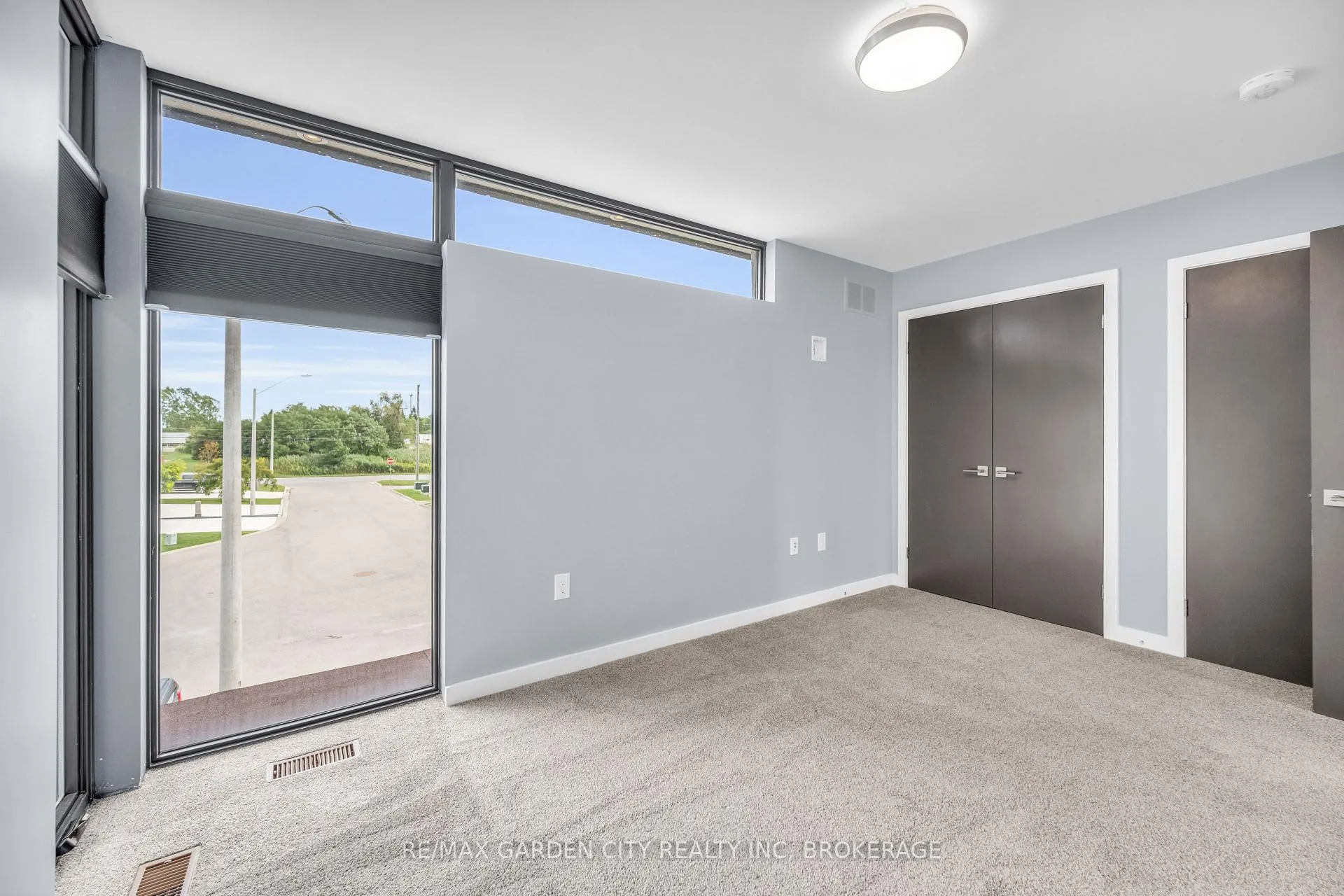 Photo 27 of 12 1/2 Beamer Court, Thorold, Confederation Heights — HOMEH