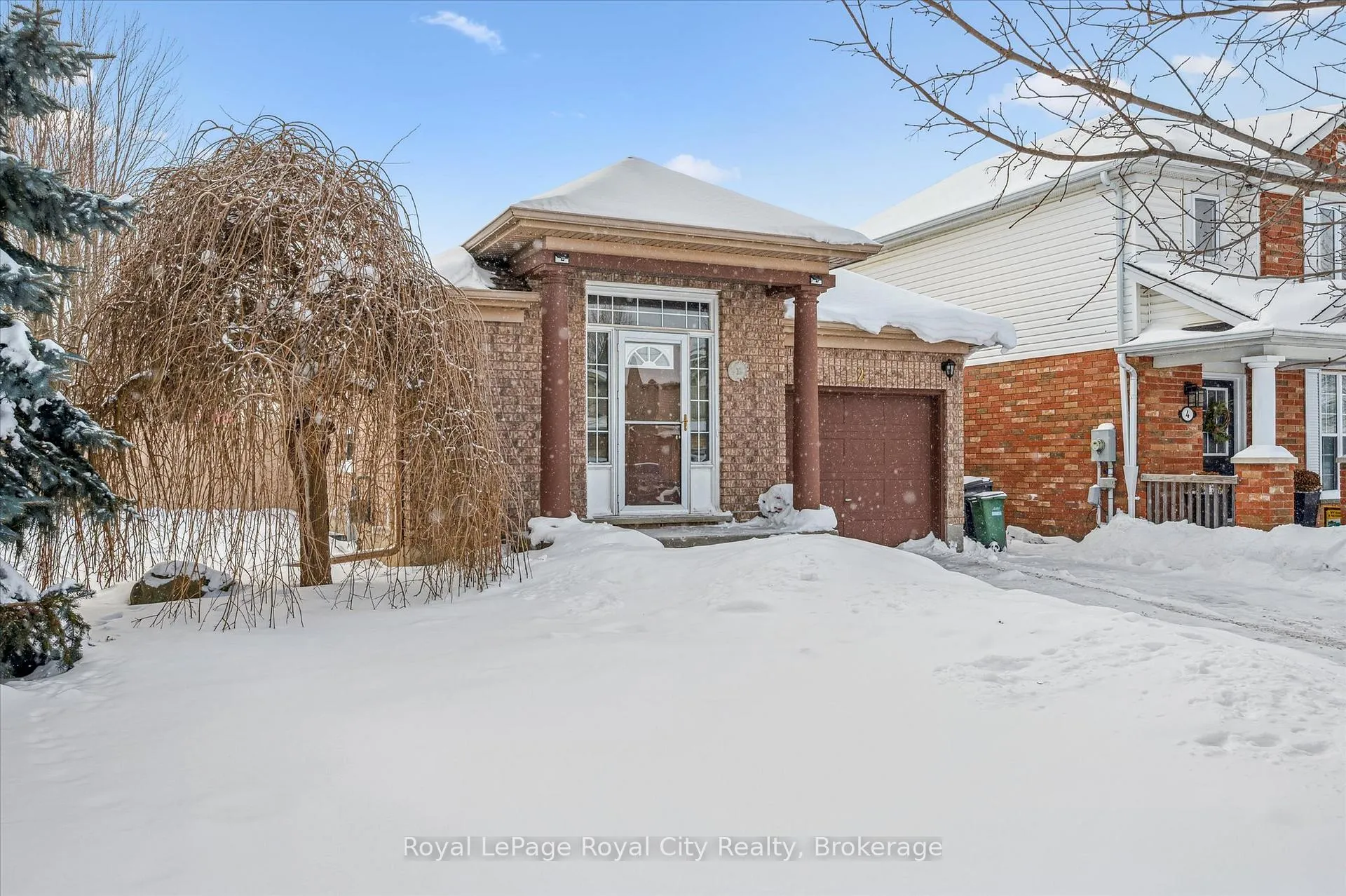 Photo 4 of 2 Buckthorn Crescent, Guelph, Grange Road — HOMEH