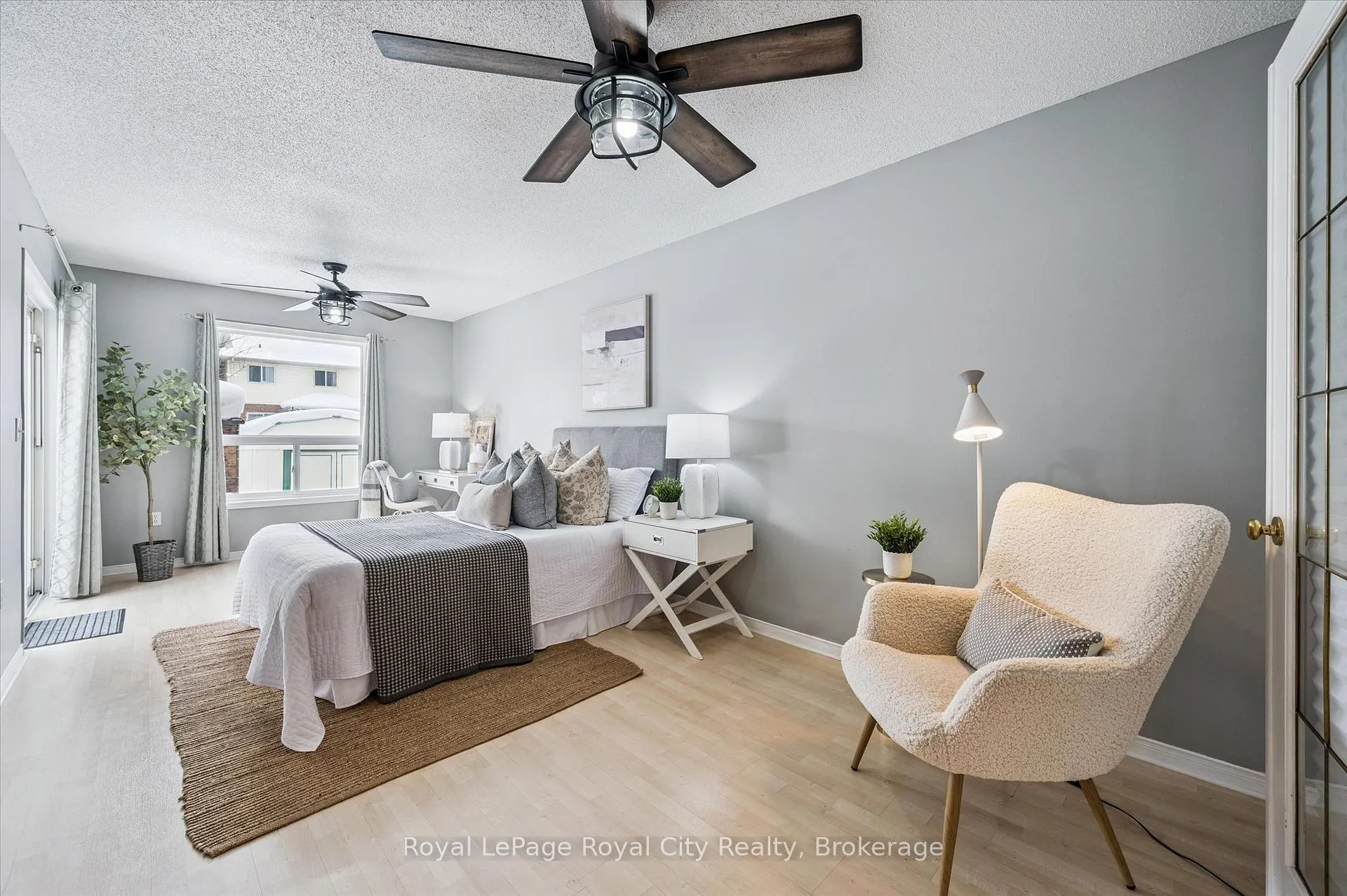 Photo 16 of 2 Buckthorn Crescent, Guelph, Grange Road — HOMEH