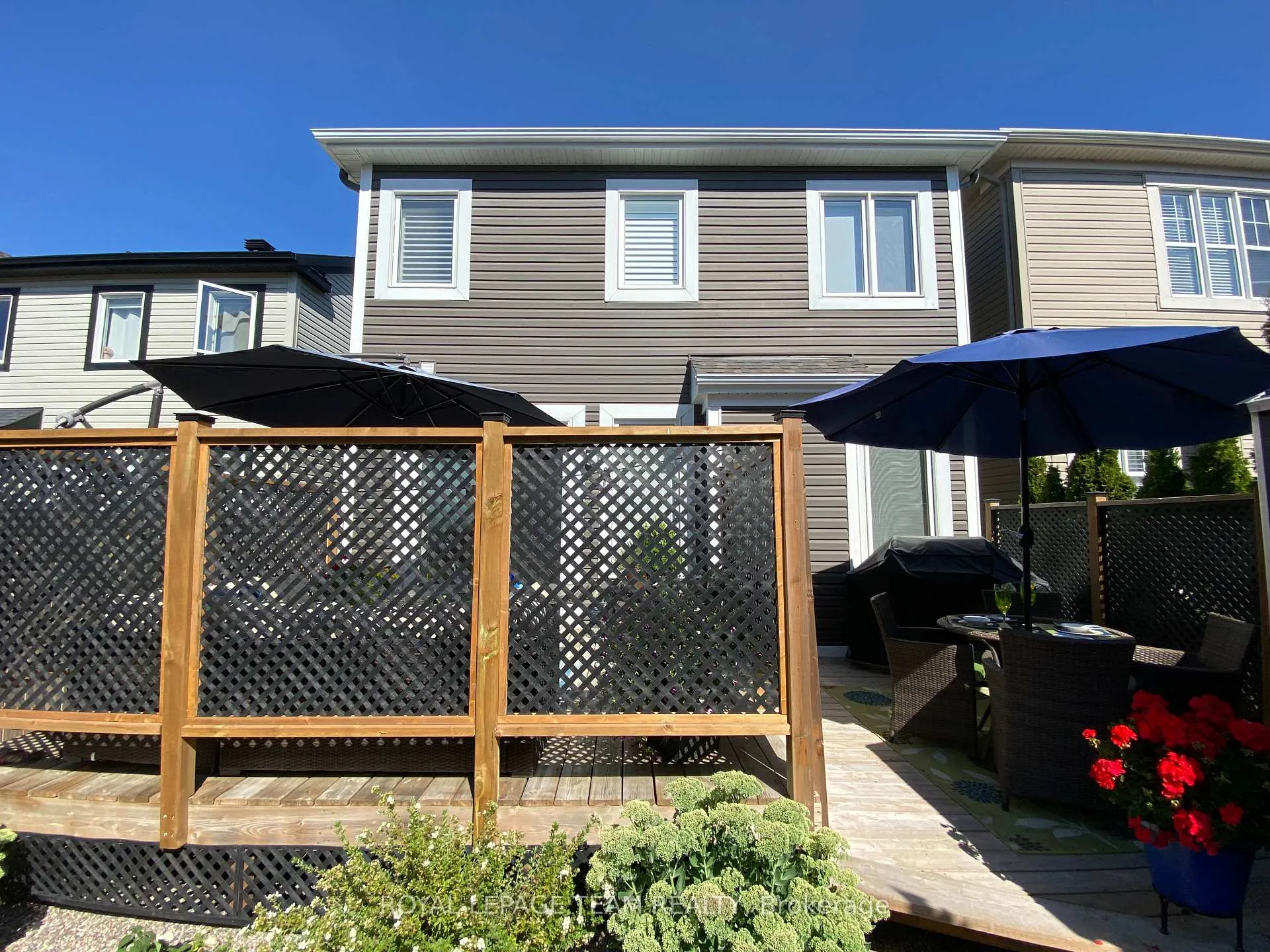 Photo 4 of 979 Shimmerton Circle, Ottawa, Kanata - Emerald Meadows/Trailwest — HOMEH