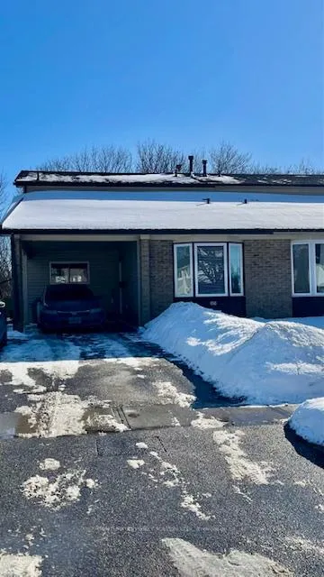 Photo 2 of 66 Alonna Street, Clarington, Bowmanville — HOMEH