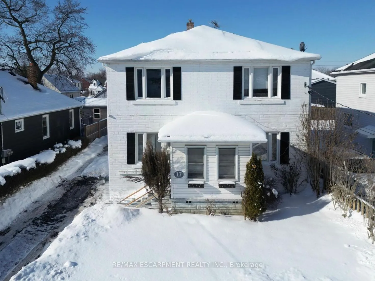 Photo 12 of 17 Lyons Avenue, Welland, Lincoln/Crowland — HOMEH