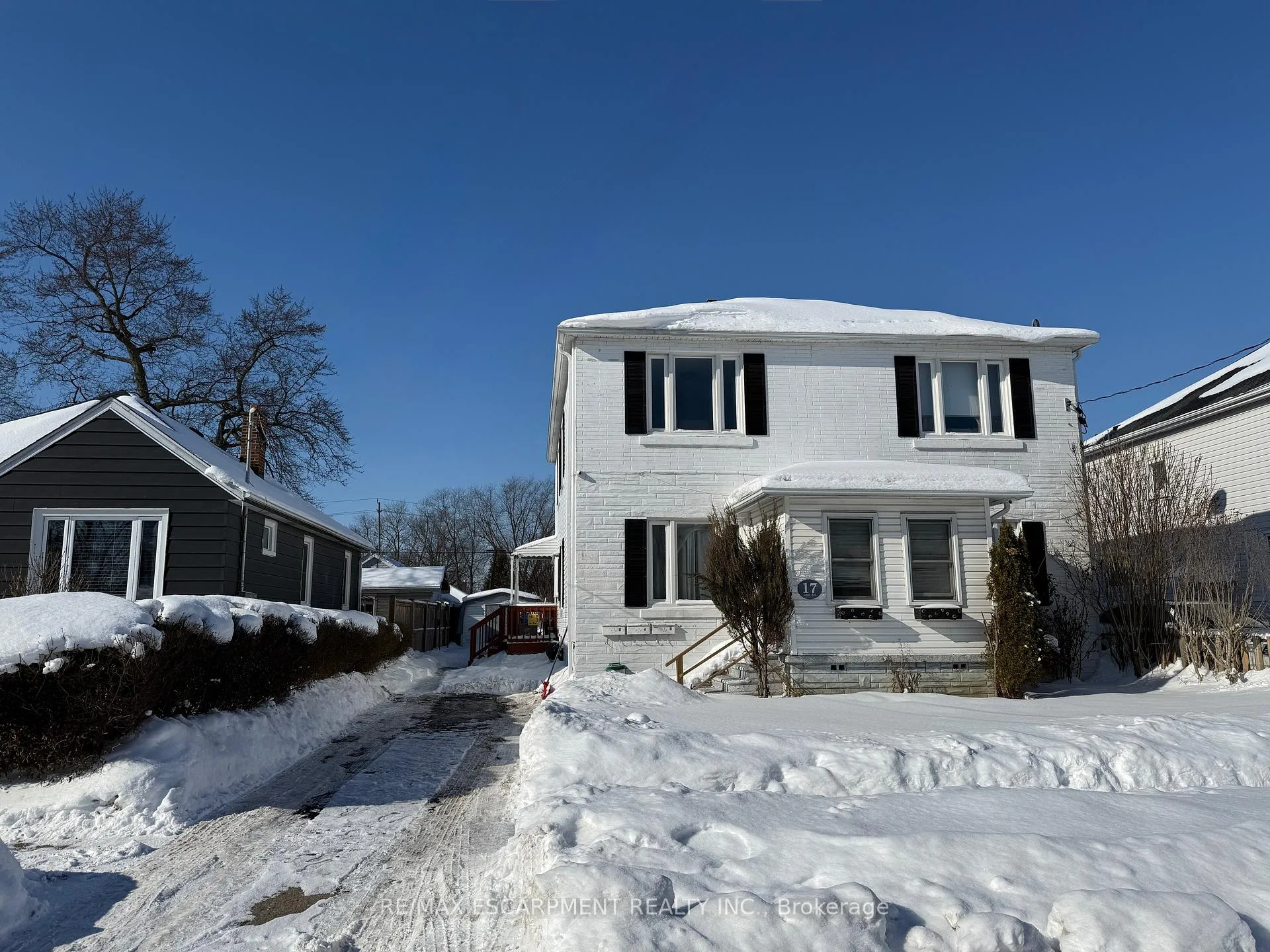 Photo 15 of 17 Lyons Avenue, Welland, Lincoln/Crowland — HOMEH