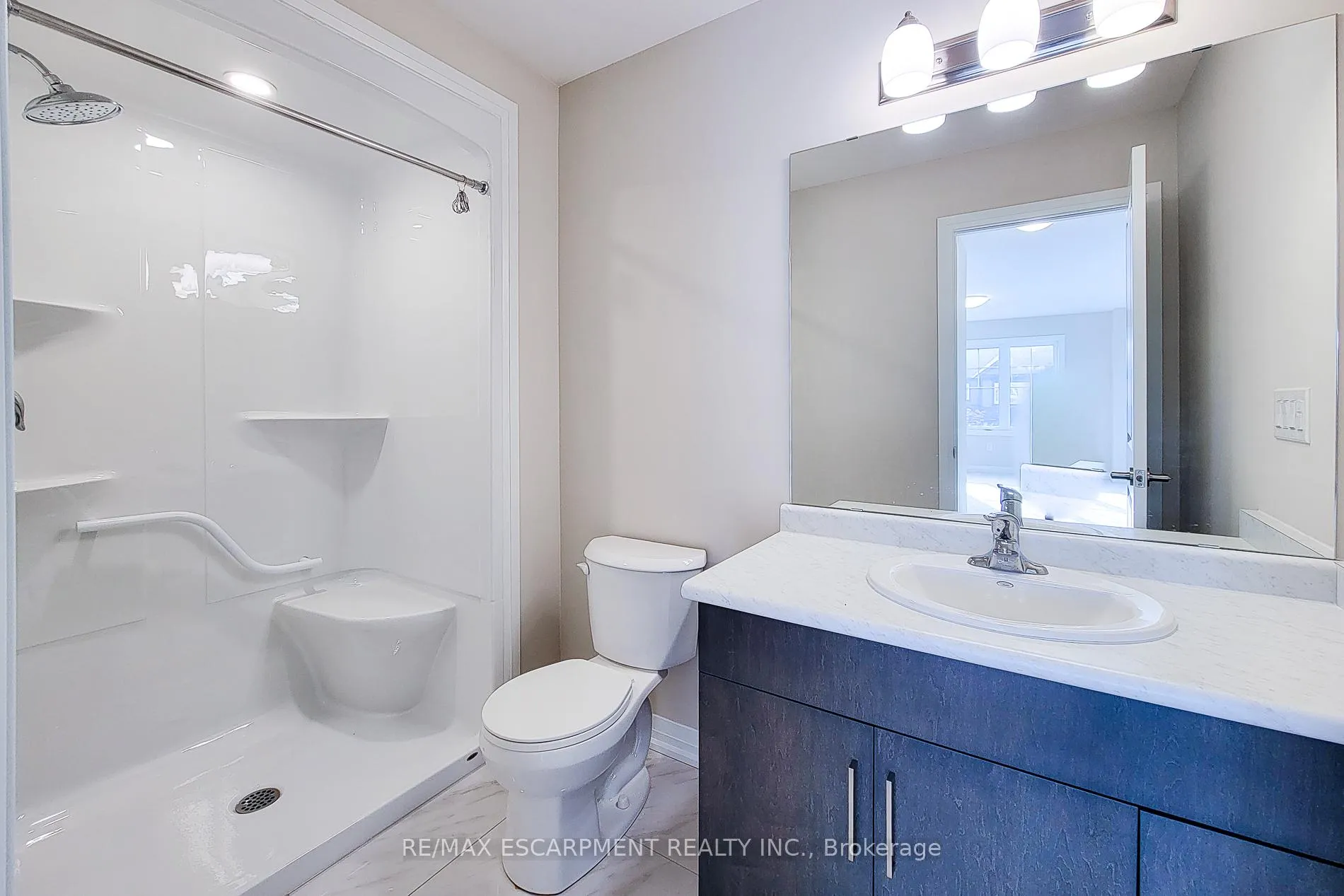 Photo 26 of 111 Alicia Crescent, Thorold, Hurricane/Merrittville — HOMEH