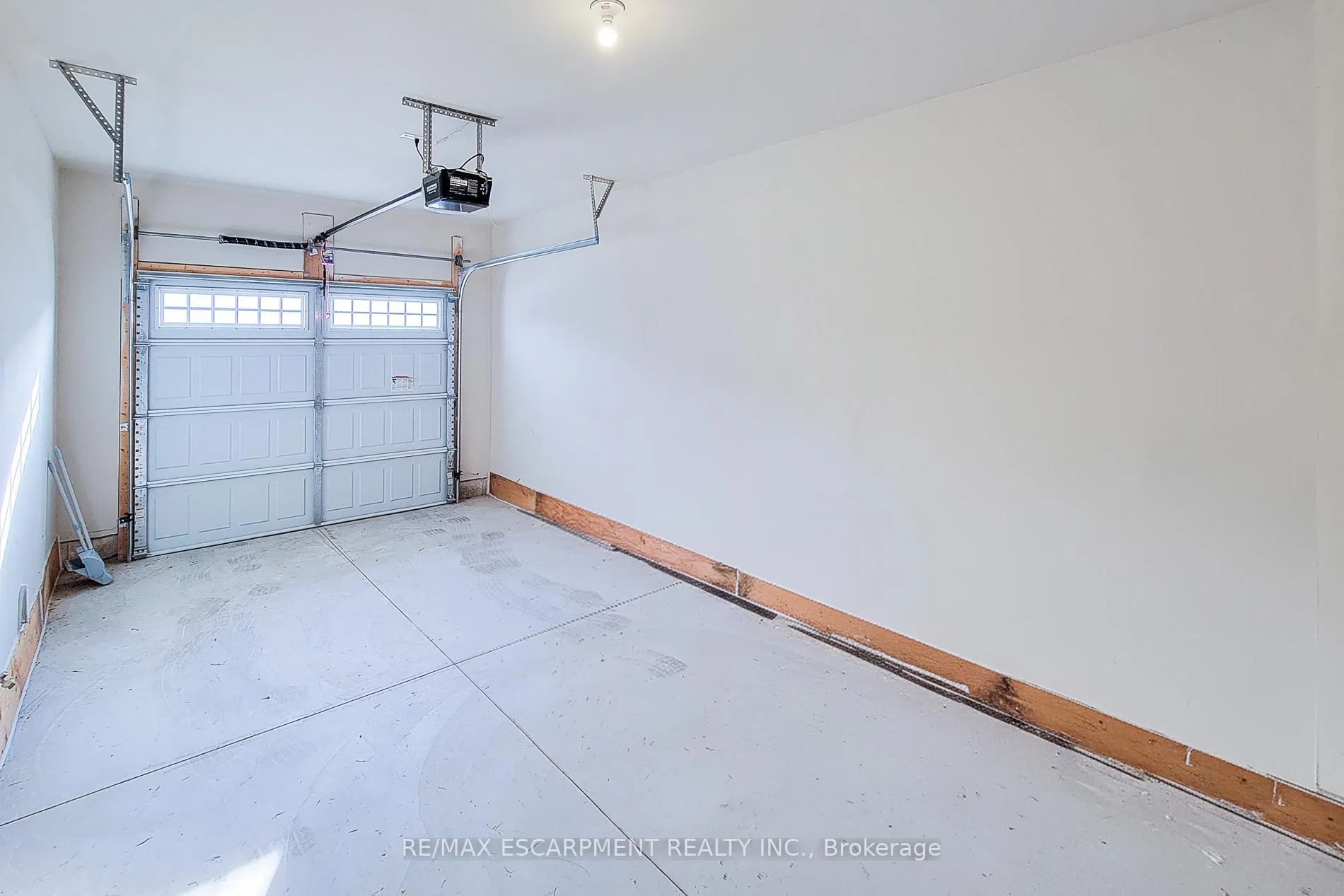 Photo 40 of 111 Alicia Crescent, Thorold, Hurricane/Merrittville — HOMEH
