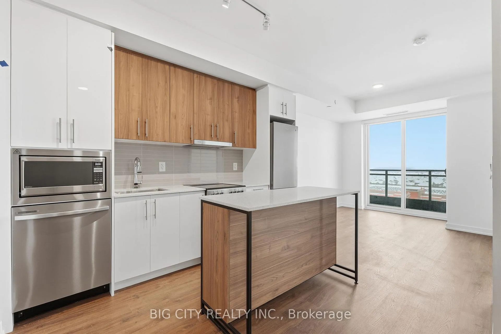 Photo 4 of Unit 1105, 9763 Markham Road, Markham, Greensborough — HOMEH