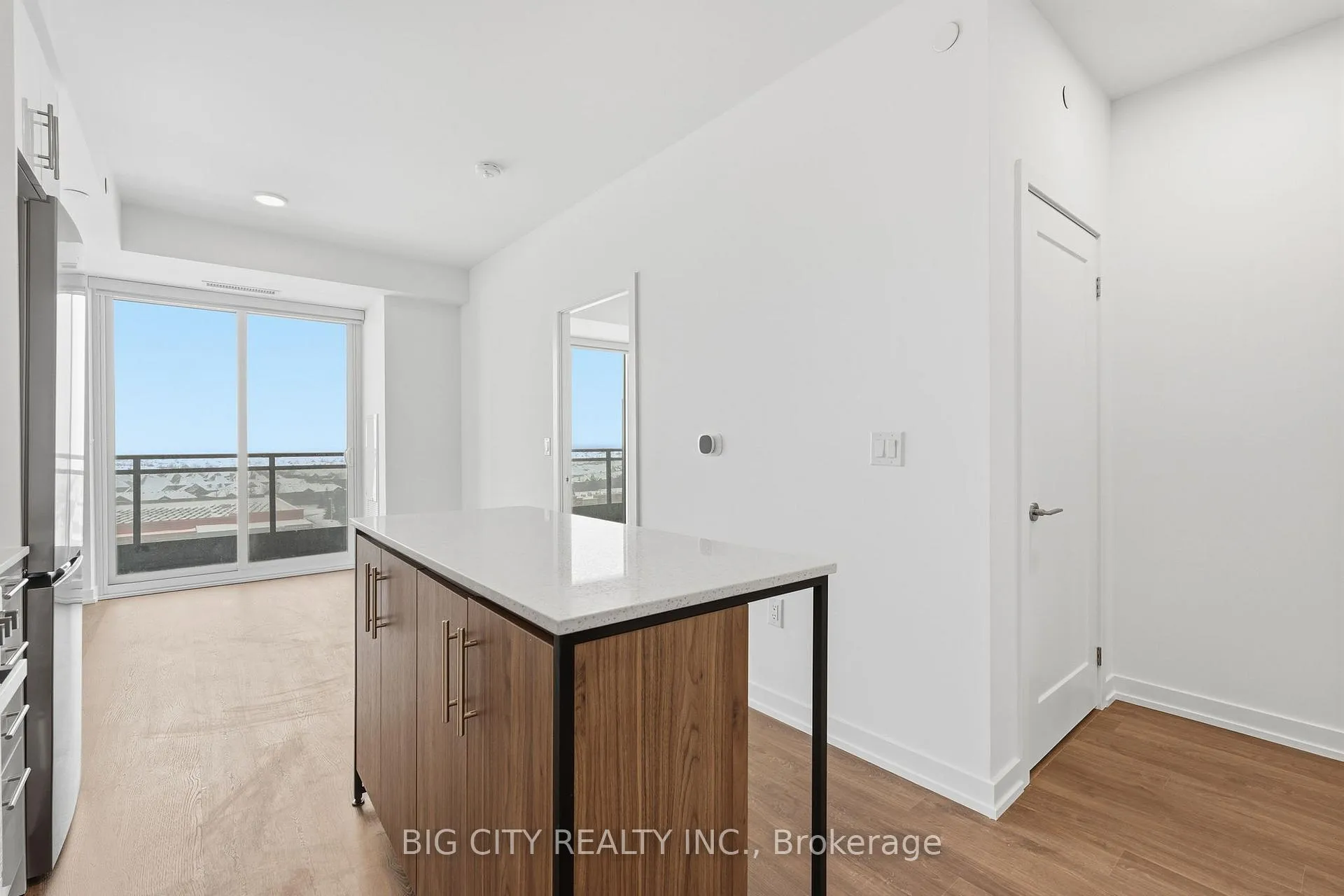 Photo 6 of Unit 1105, 9763 Markham Road, Markham, Greensborough — HOMEH