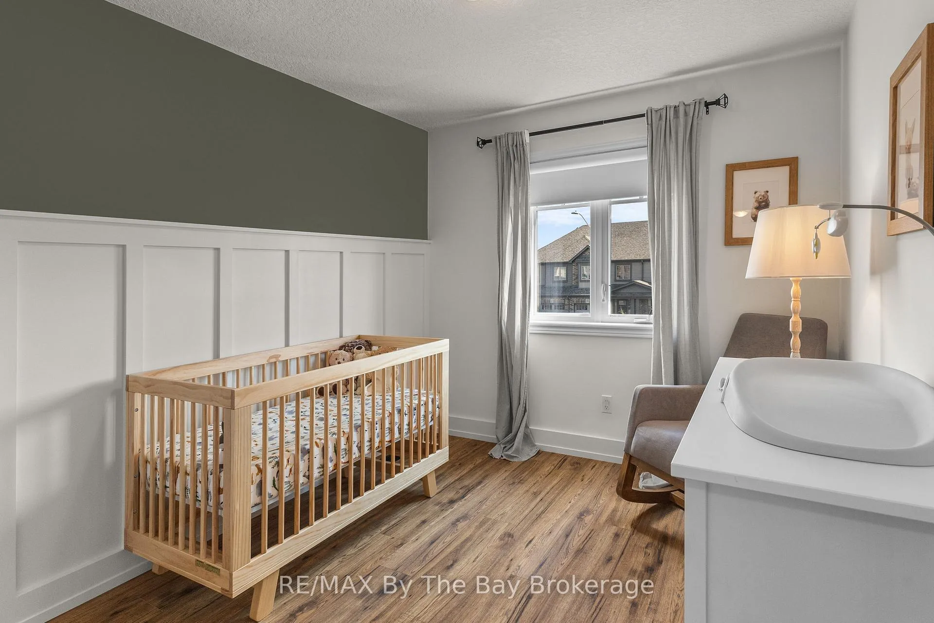 Photo 26 of 15 Foley Crescent, Collingwood — HOMEH