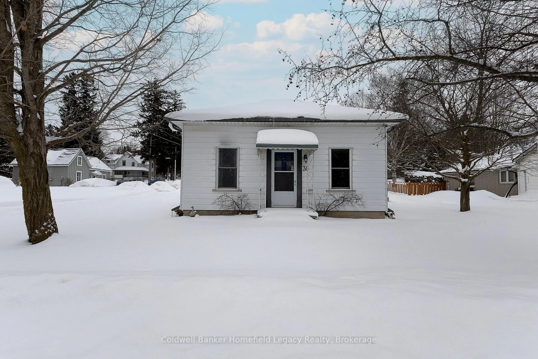Photo 1 of 36 Thomas Street, St. Marys — HOMEH