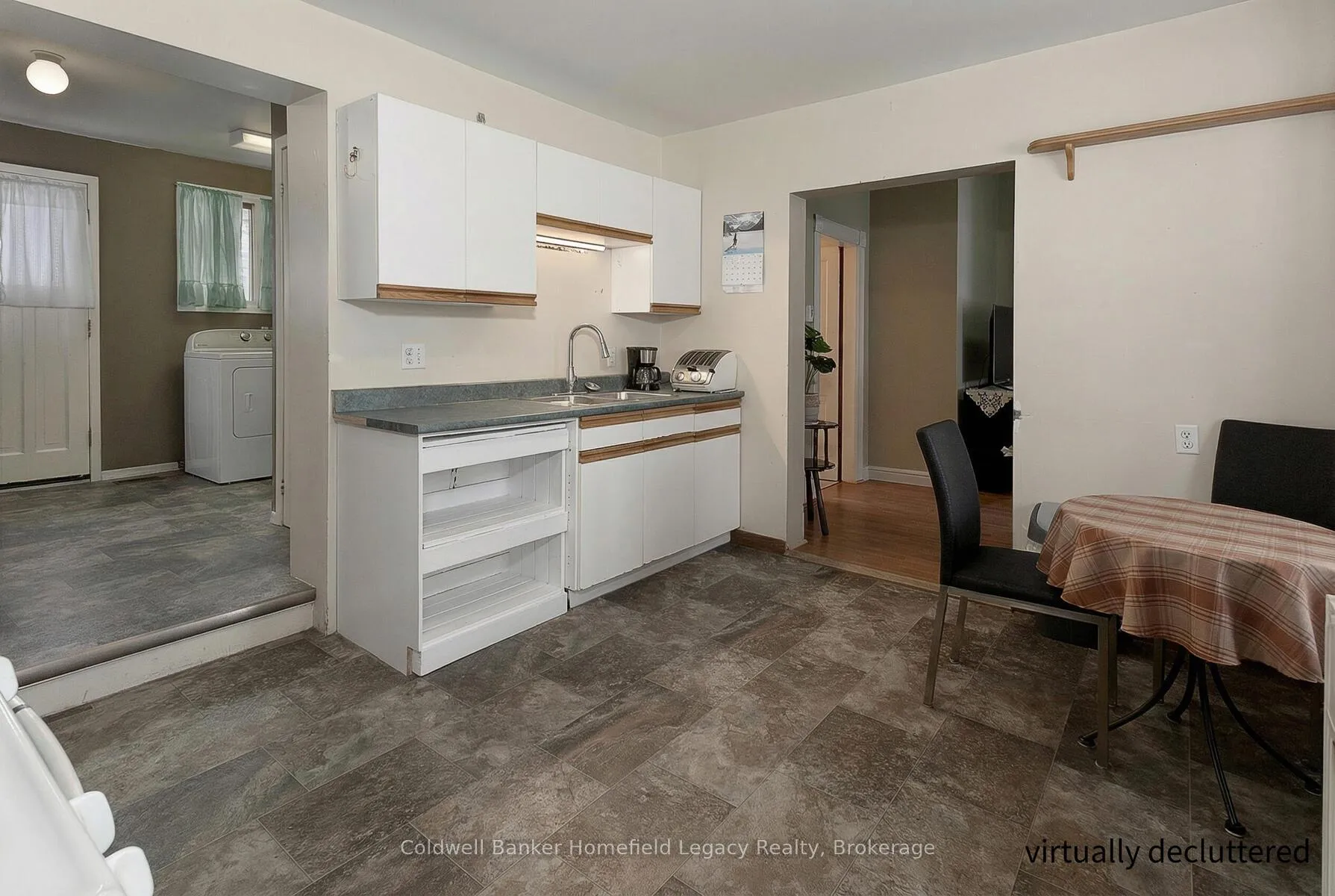 Photo 9 of 36 Thomas Street, St. Marys — HOMEH