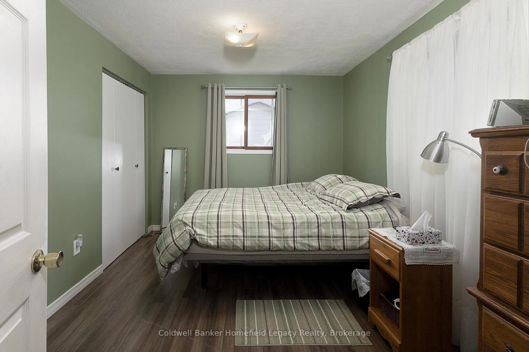 Photo 14 of 36 Thomas Street, St. Marys — HOMEH