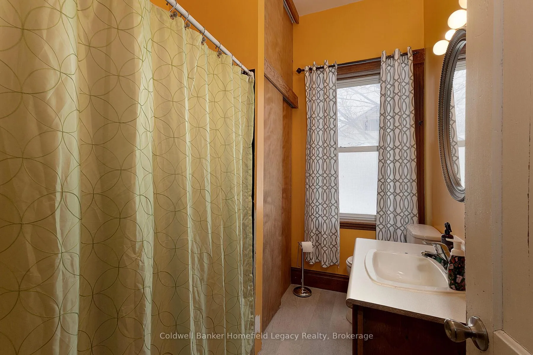 Photo 17 of 36 Thomas Street, St. Marys — HOMEH