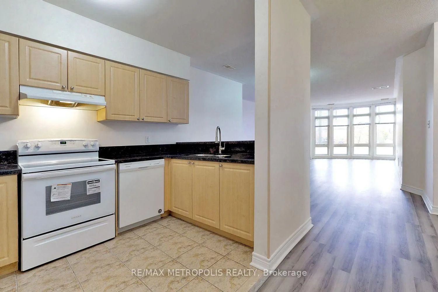 Photo 1 of Unit 107, 7340 Markham Road, Markham, Middlefield — HOMEH