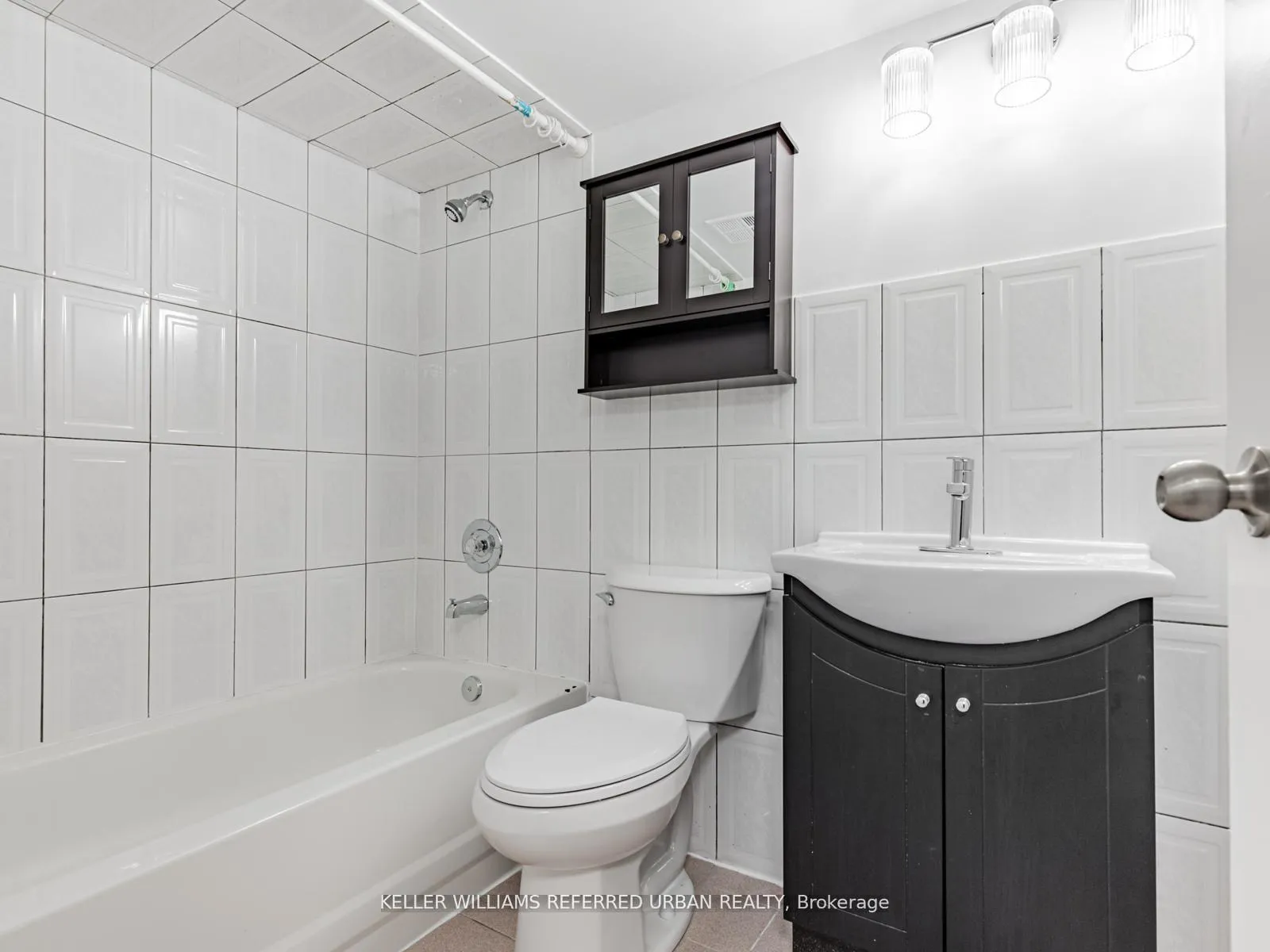 Photo 12 of Unit Bsmt Unit 2, 29 Brookview Drive, Toronto, Englemount-Lawrence — HOMEH