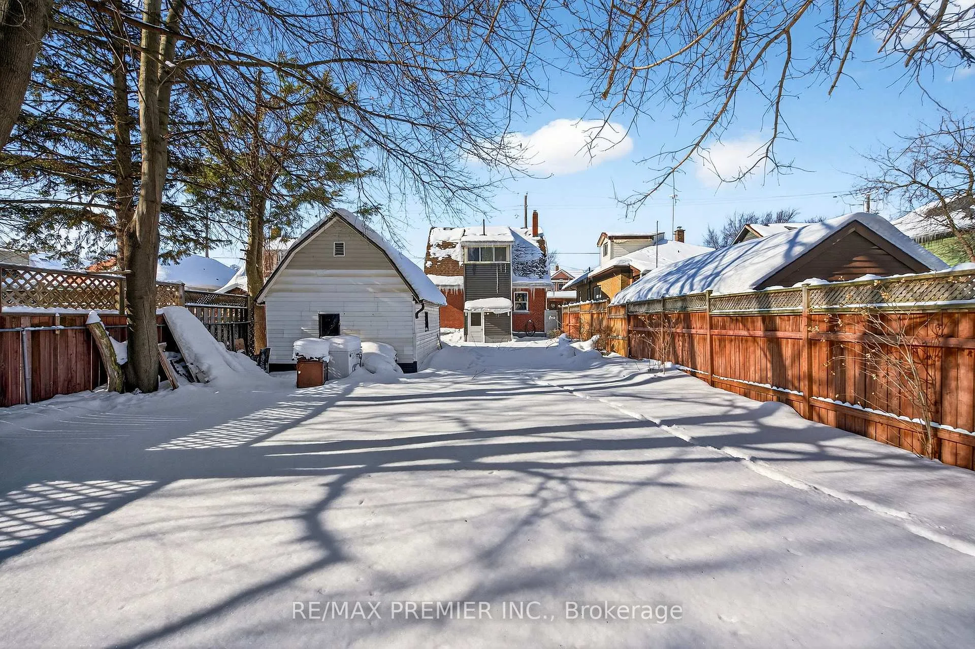 Photo 42 of 4848 Second Avenue, Niagara Falls, Cherrywood — HOMEH
