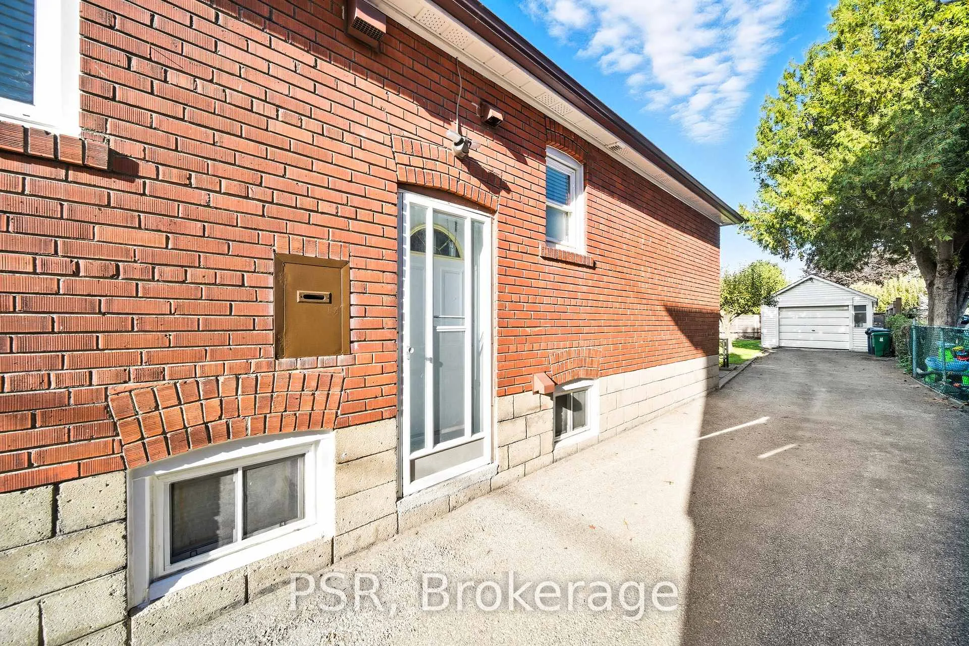 Photo 11 of Unit Lower, 25 Knight Street, Toronto, Danforth Village-East York — HOMEH