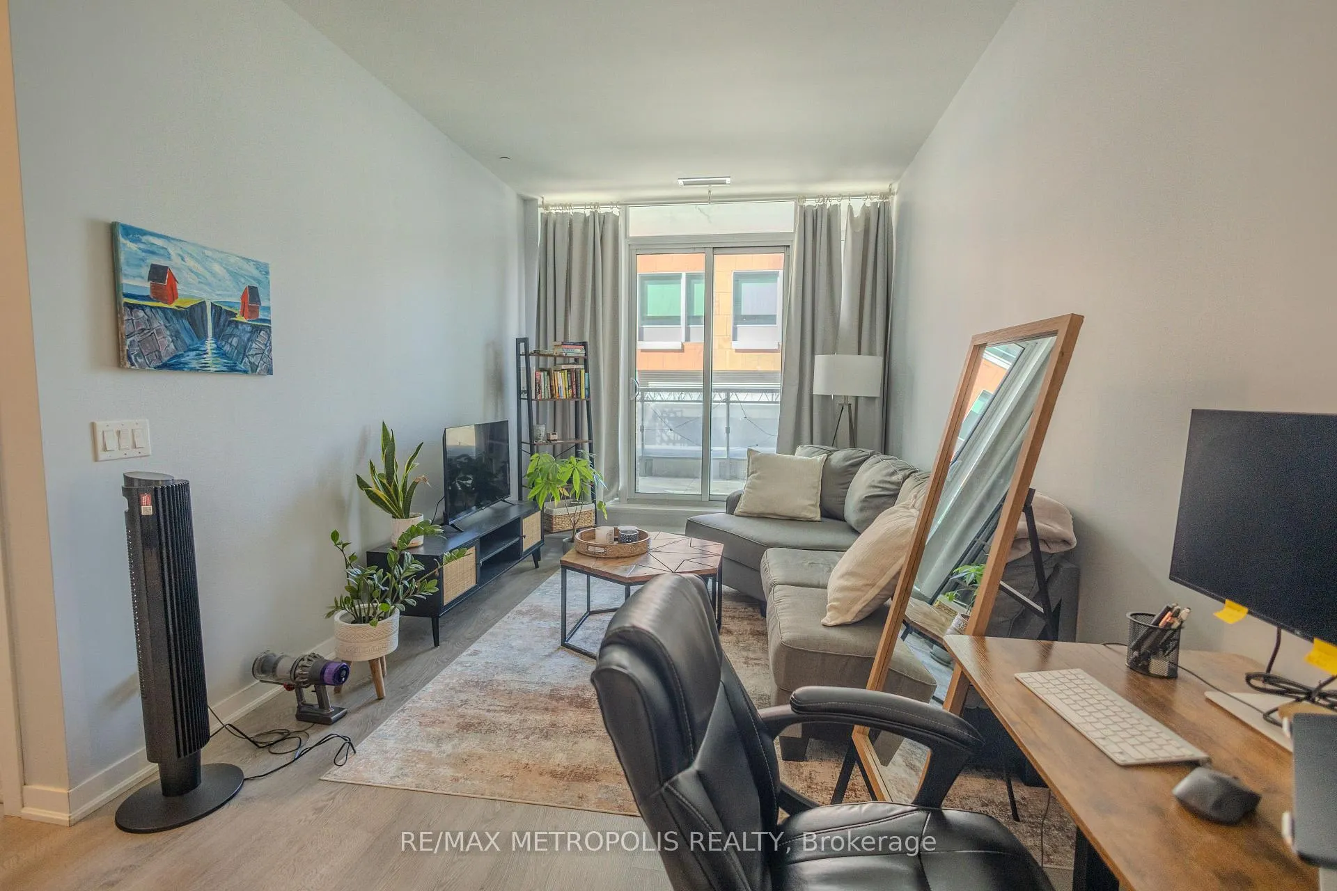 Photo 11 of Unit 110, 85 Duke Street, Kitchener, City Commercial Core — HOMEH